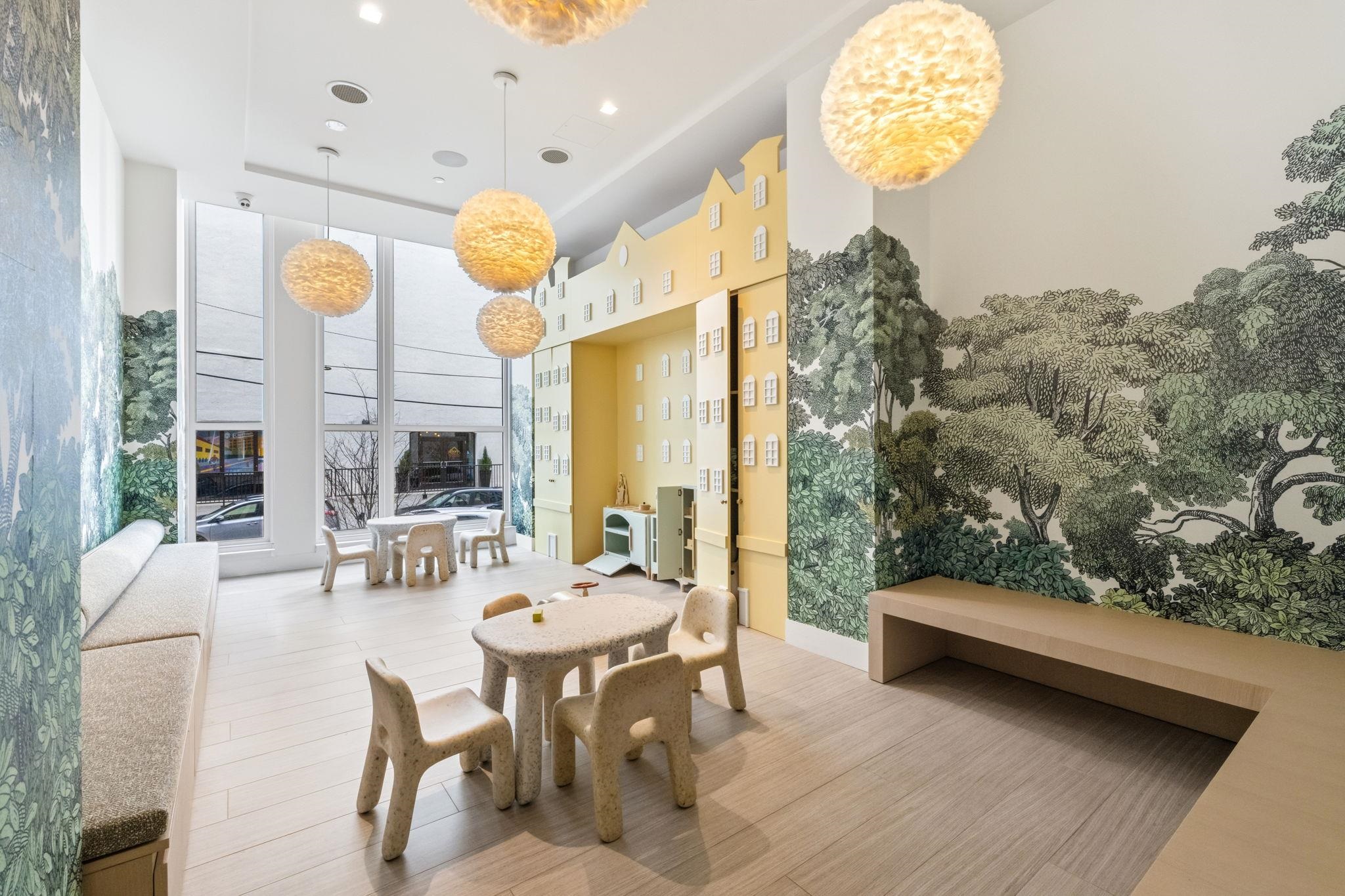 144 1ST ST Unit: 12S