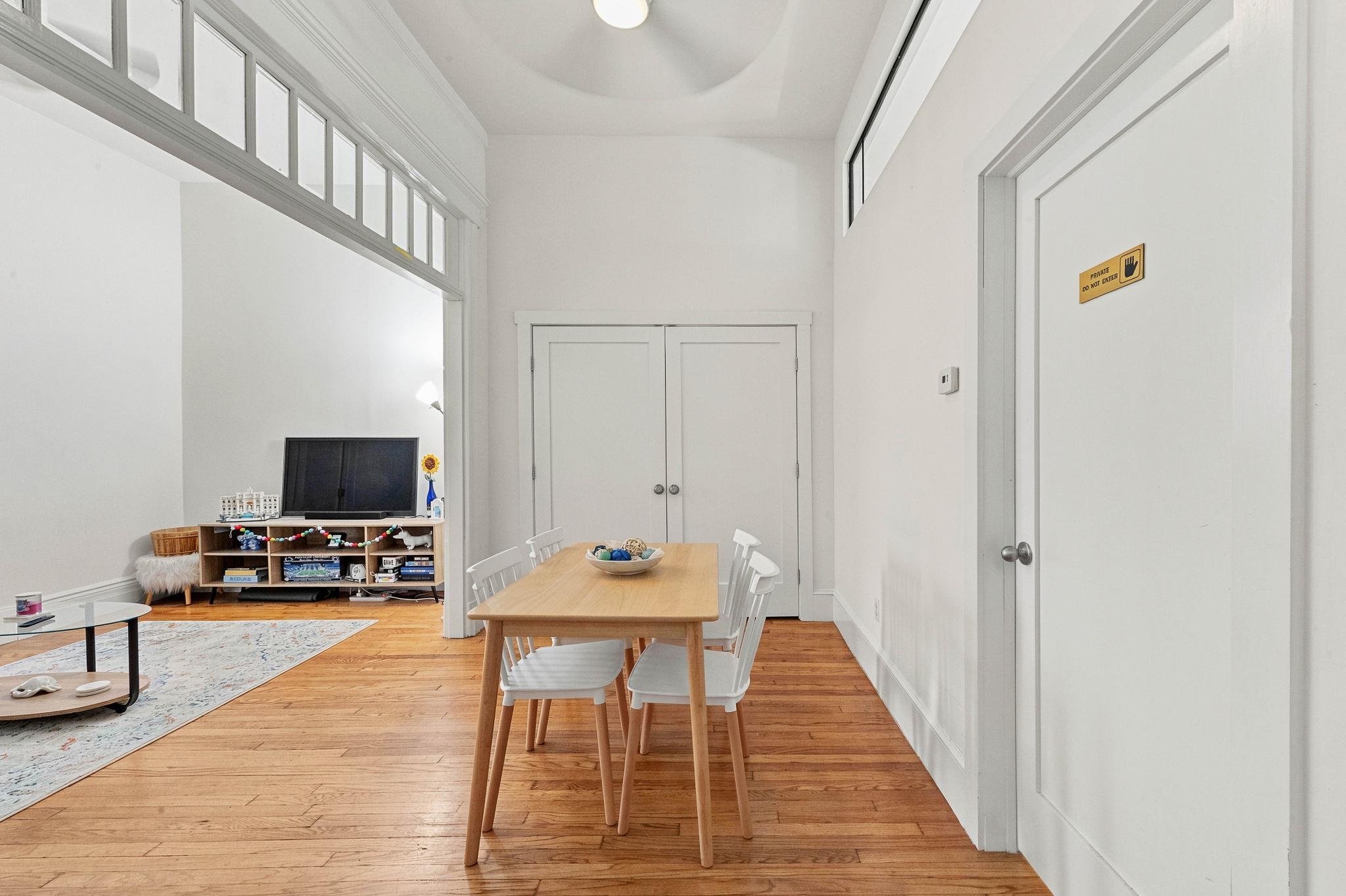 1017 PARK AVE Unit: 1