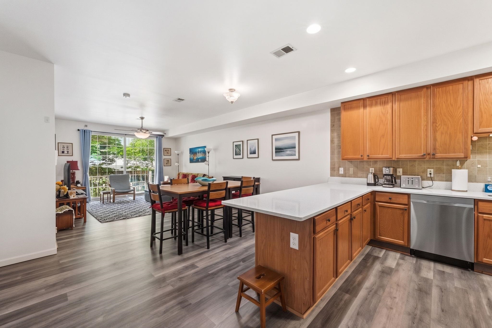 120 GARABRANDT ST Unit: 1