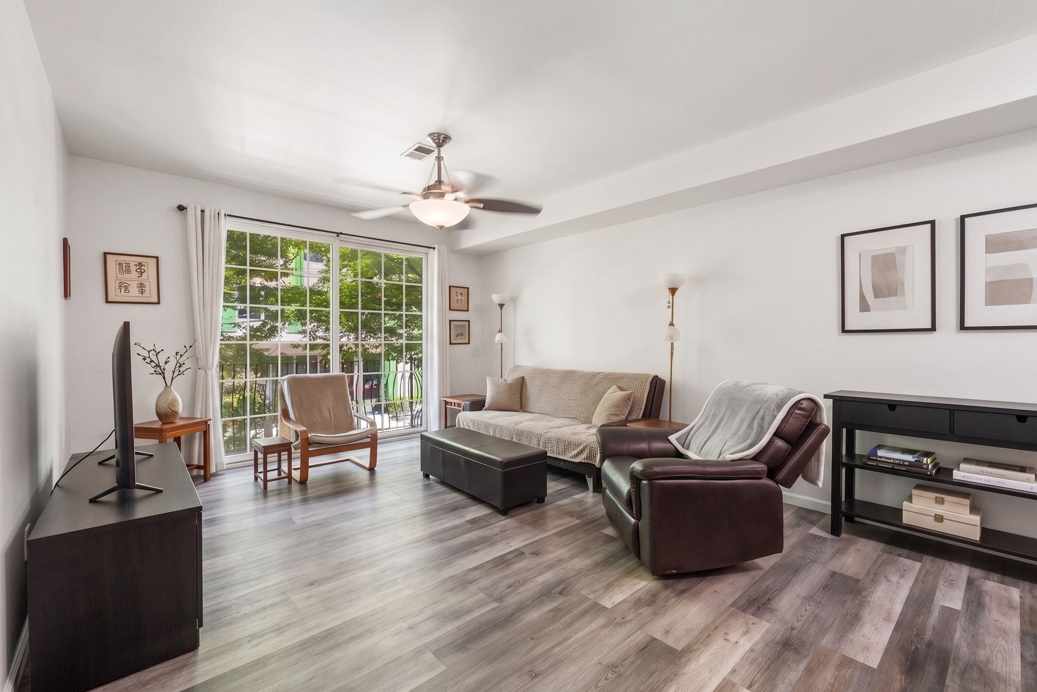 120 GARABRANDT ST Unit: 1