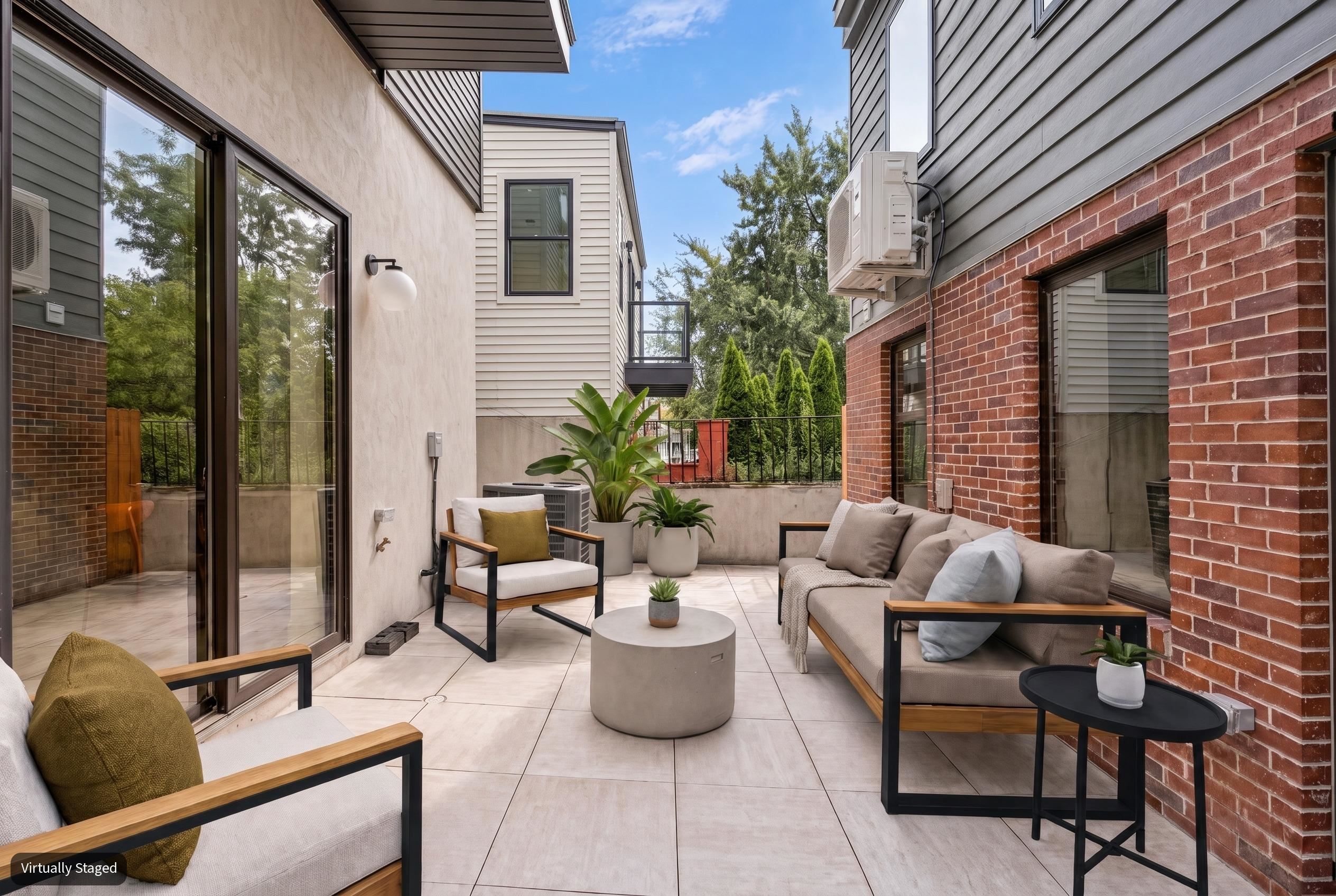 322 PRINCETON AVE Unit: Unit ADU
