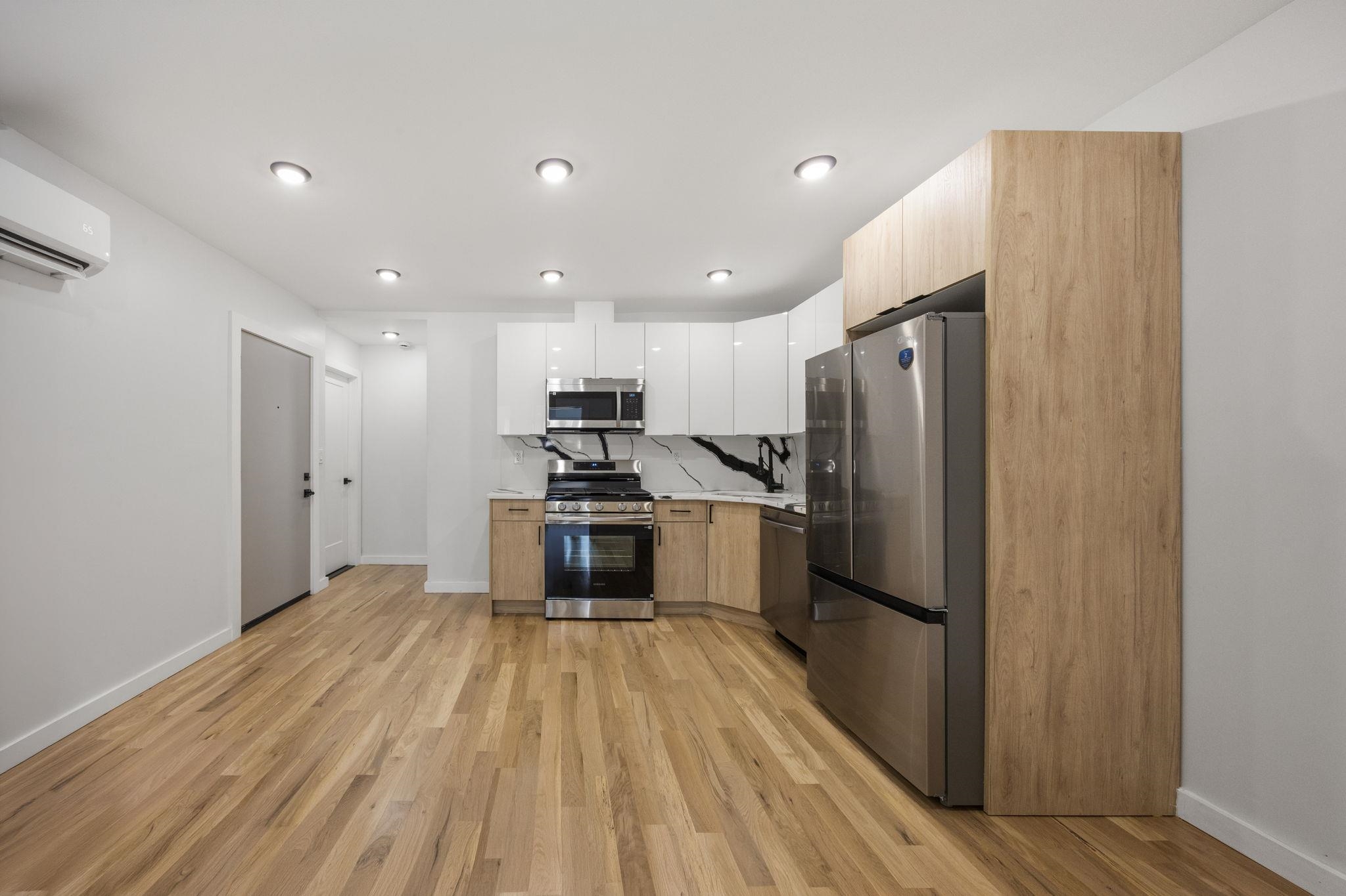 294 HOBOKEN AVE Unit: 2