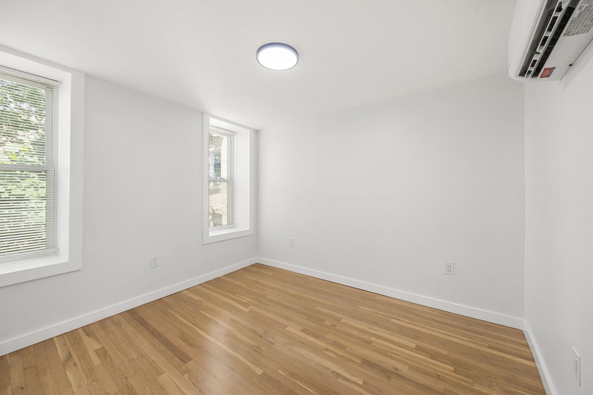 294 HOBOKEN AVE Unit: 2