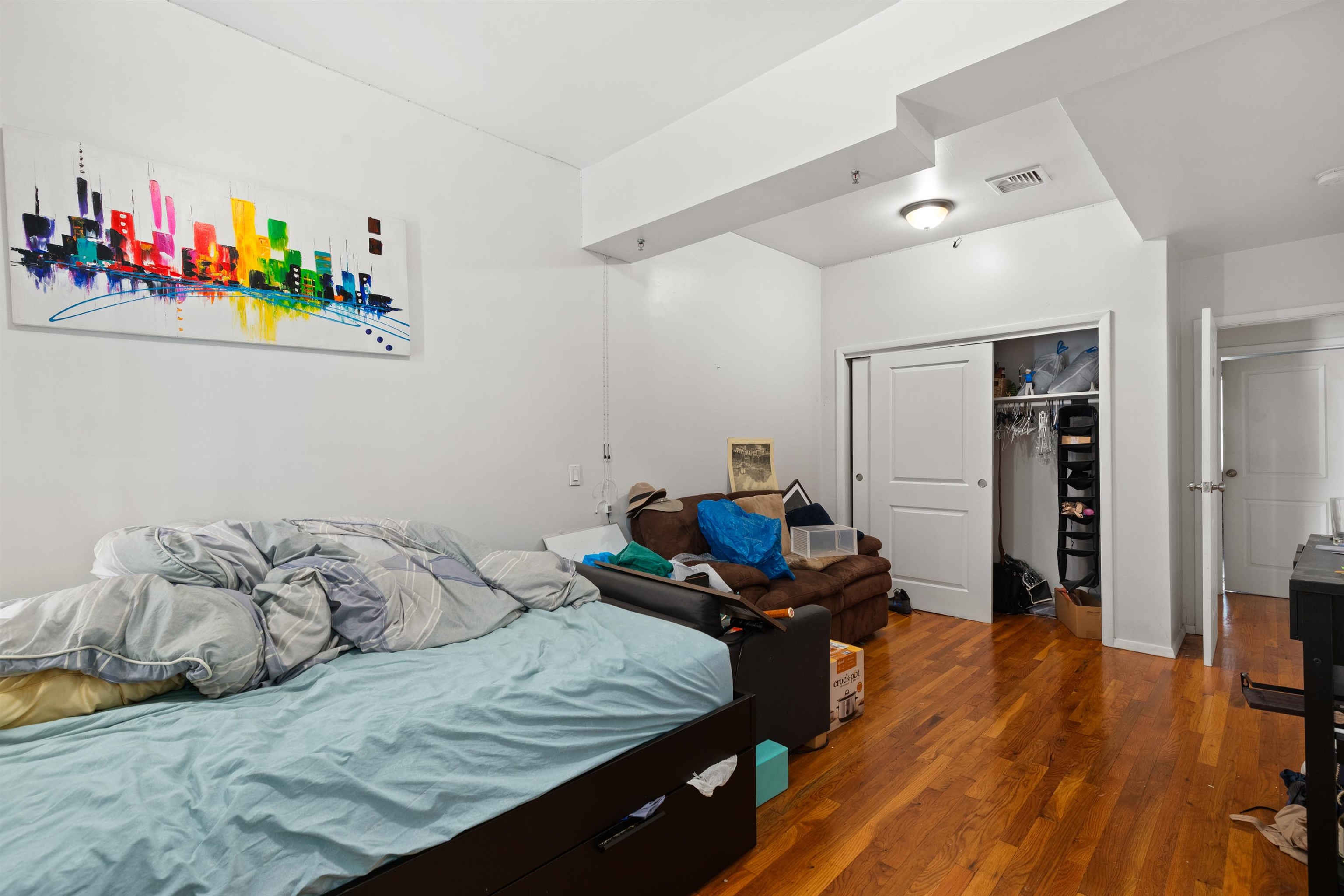 132 JEFFERSON ST Unit: 1