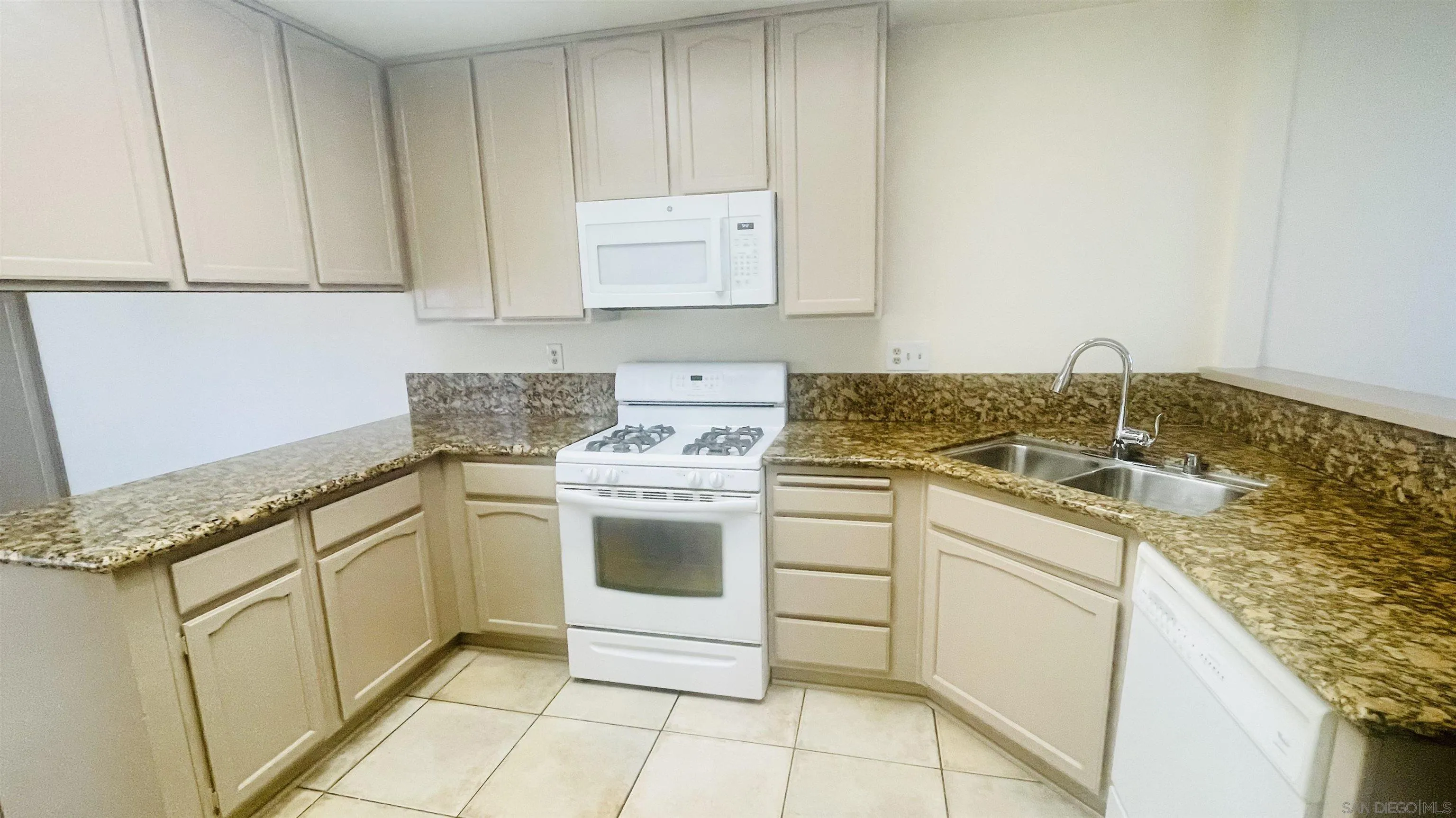 3488 Voyager Circle