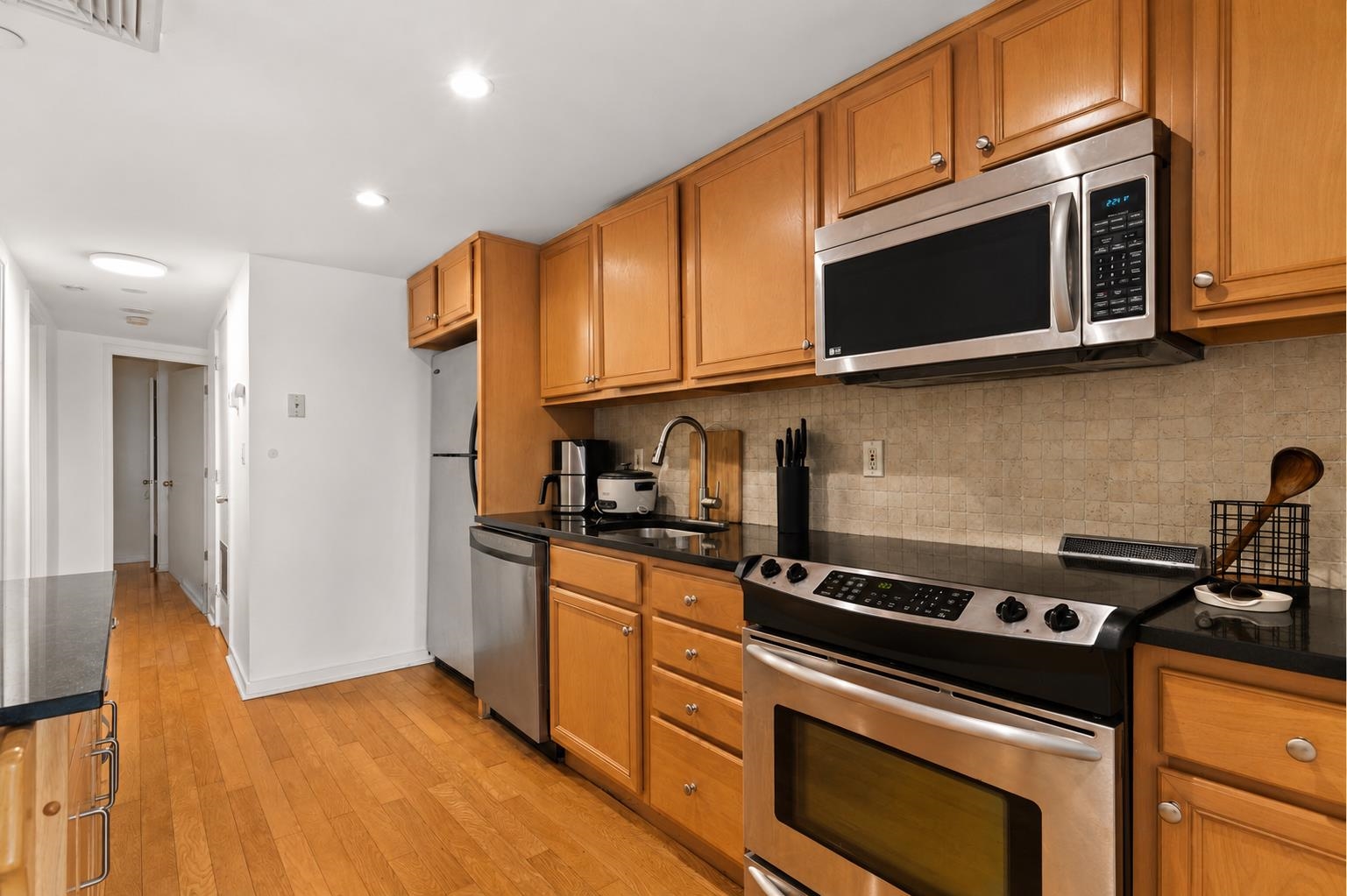 689 LUIS M MARIN BLVD Unit: 407