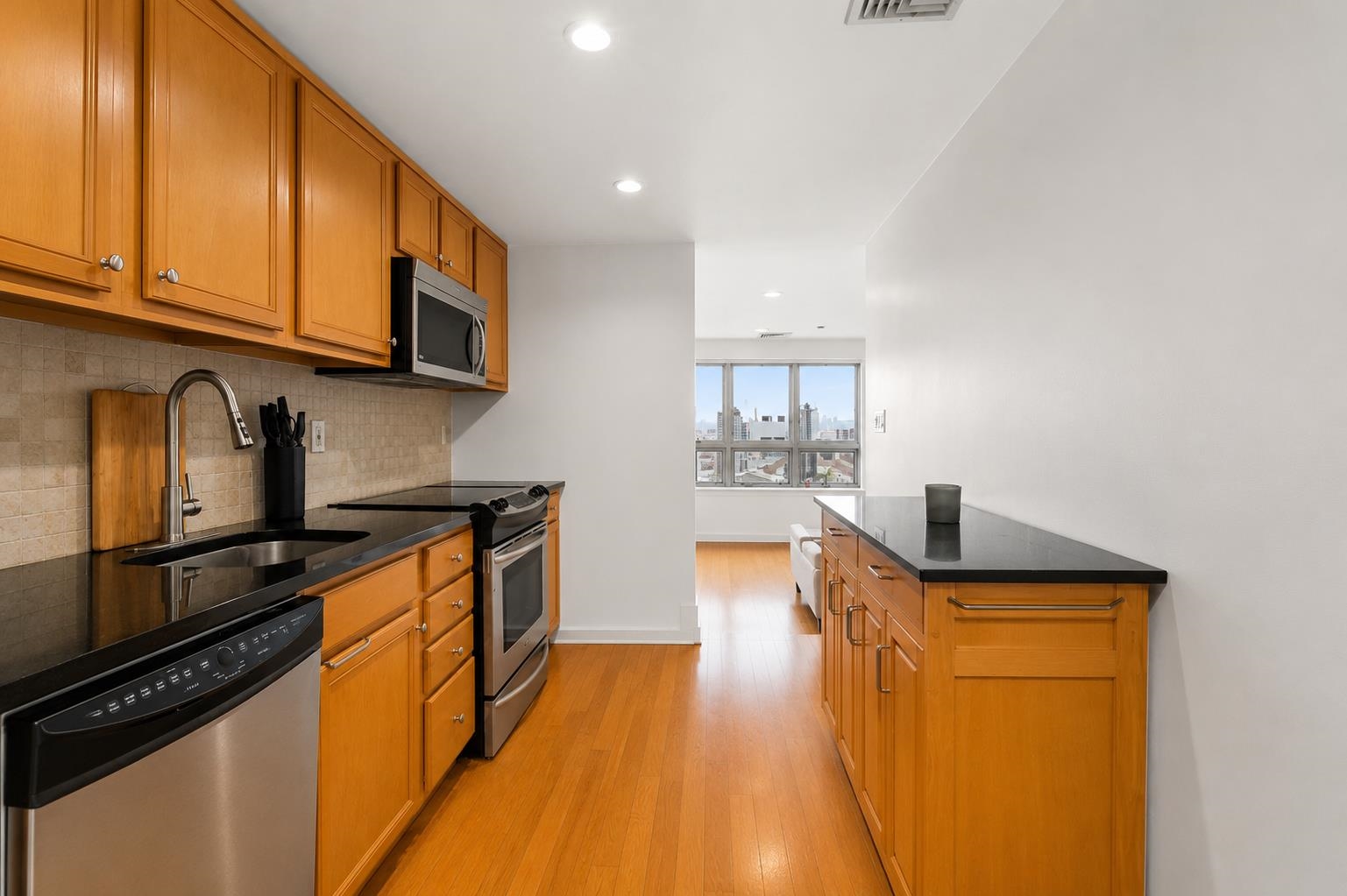 689 LUIS M MARIN BLVD Unit: 407