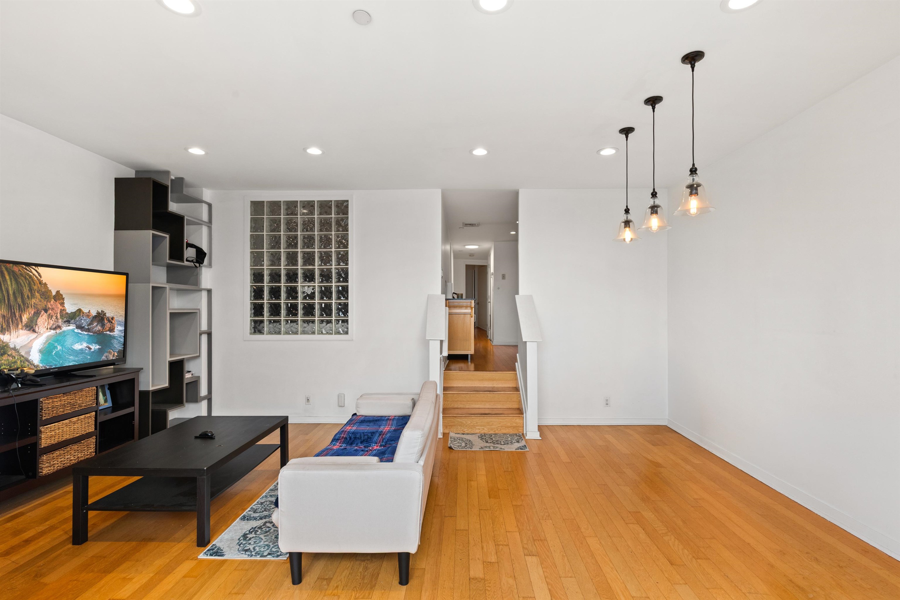689 LUIS M MARIN BLVD Unit: 407