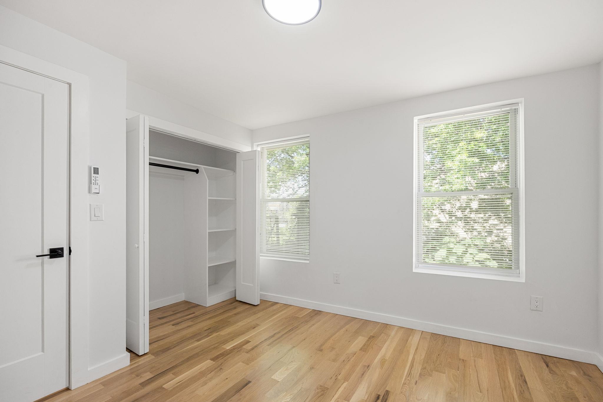294 HOBOKEN AVE Unit: 3