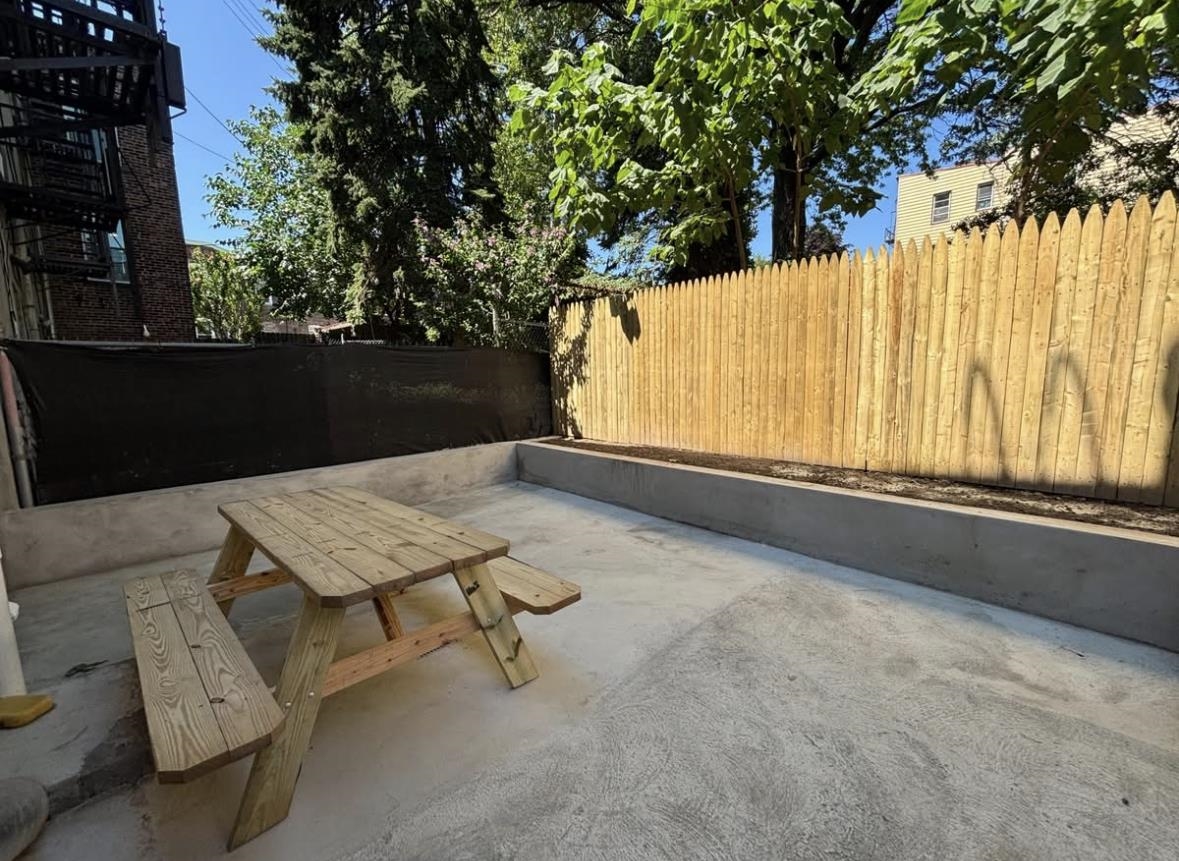 294 HOBOKEN AVE Unit: 3