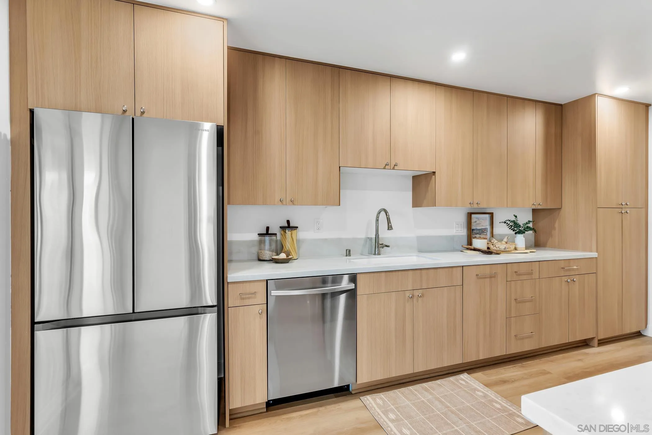 17189 Bernardo Center