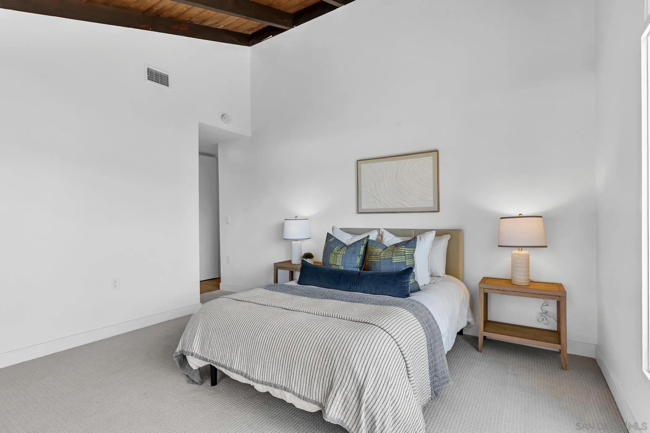 17189 Bernardo Center