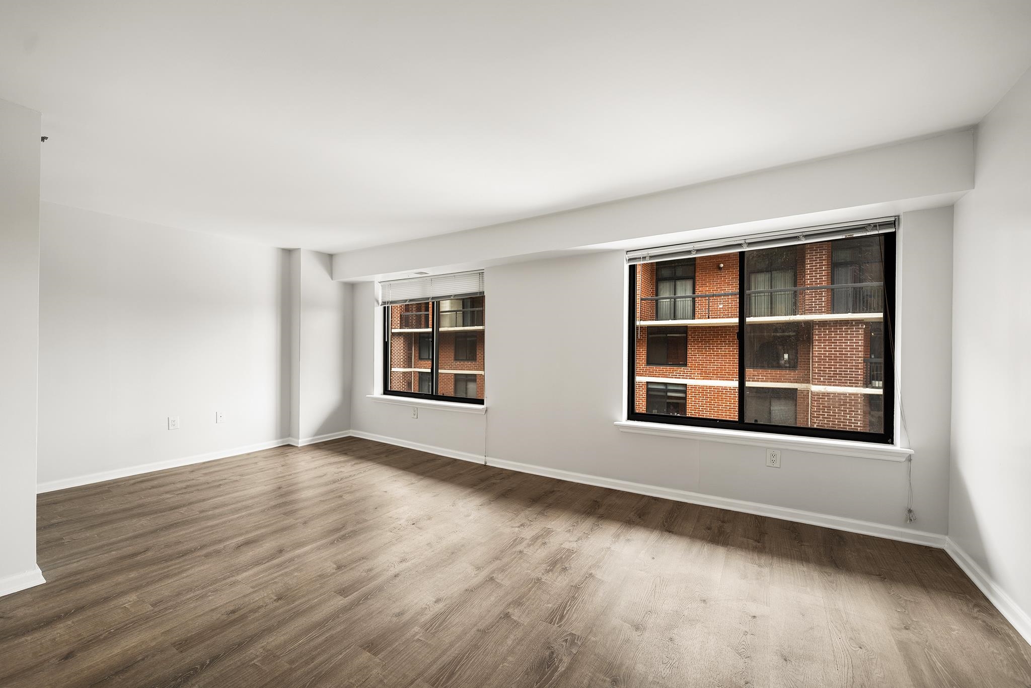 700 1ST ST Unit: 15D