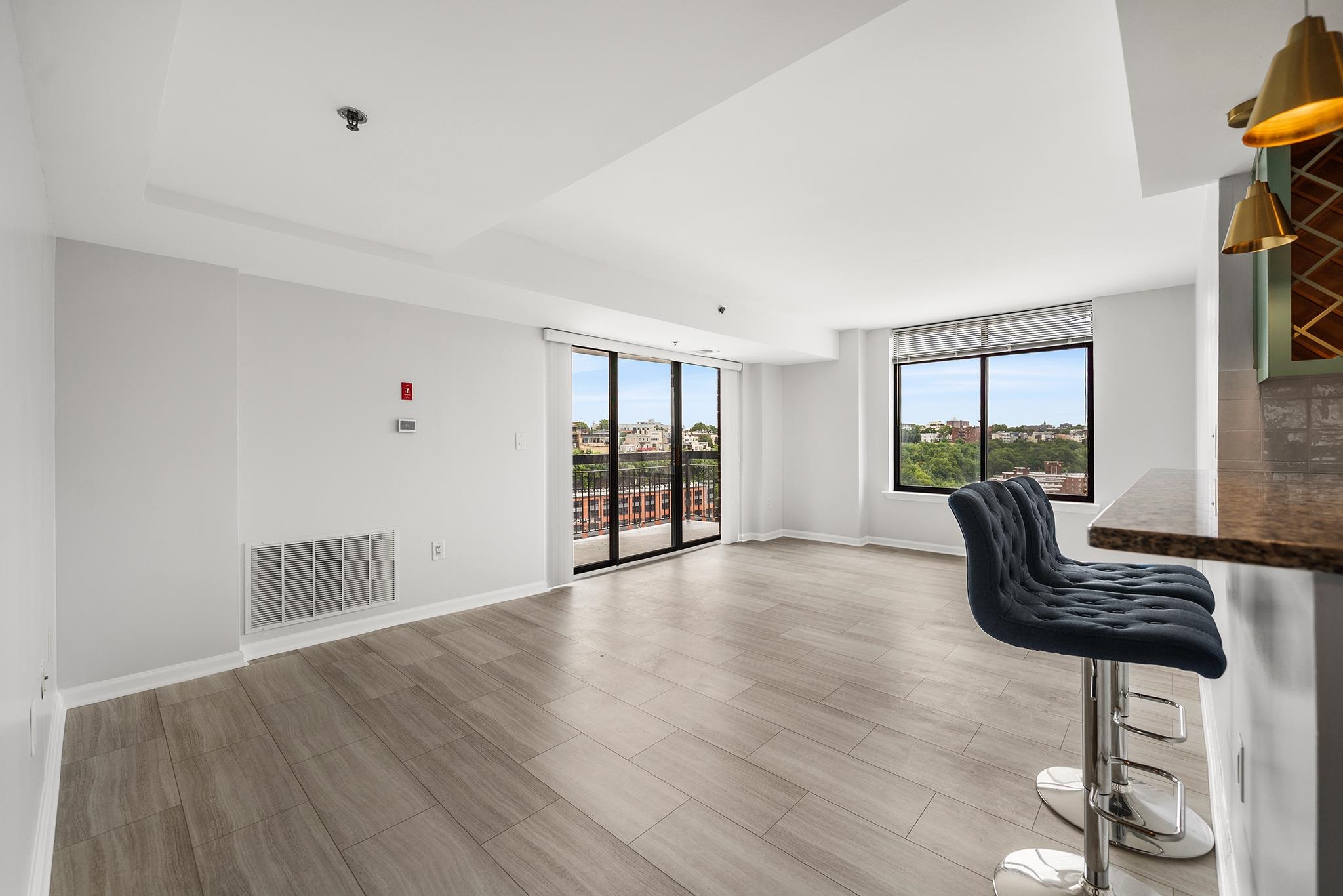 700 1ST ST Unit: 15D
