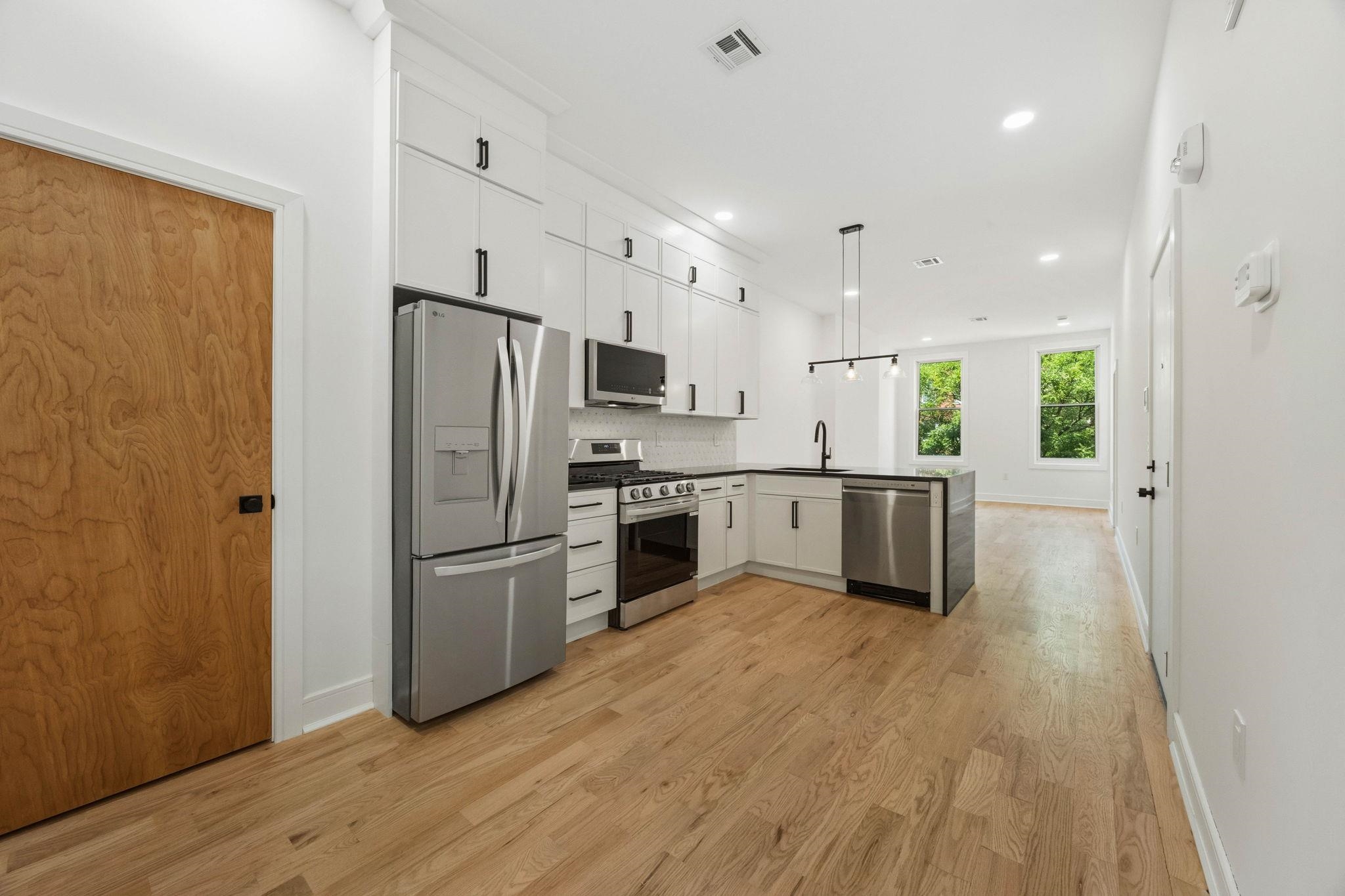 525 WASHINGTON ST Unit: 1