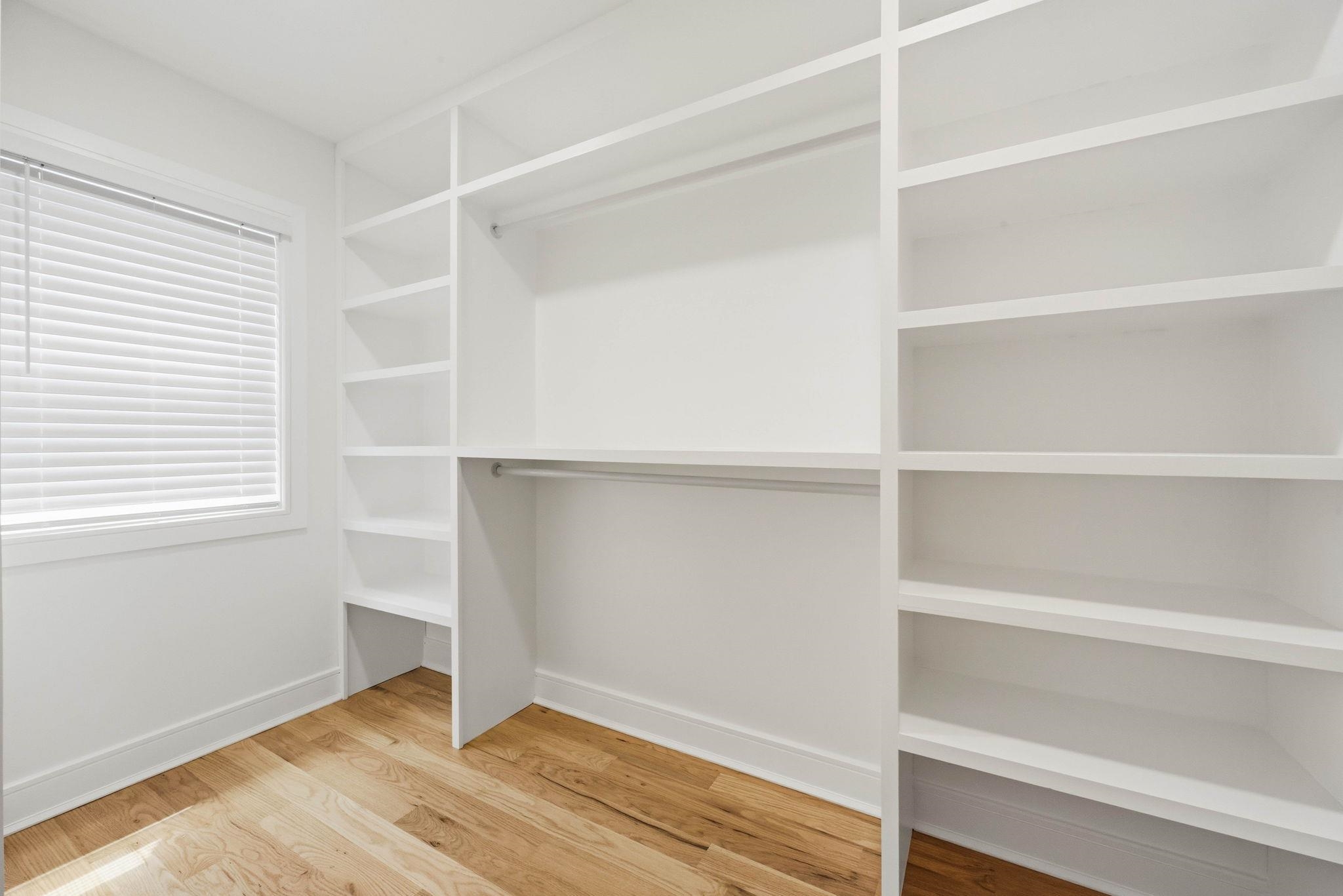 525 WASHINGTON ST Unit: 1