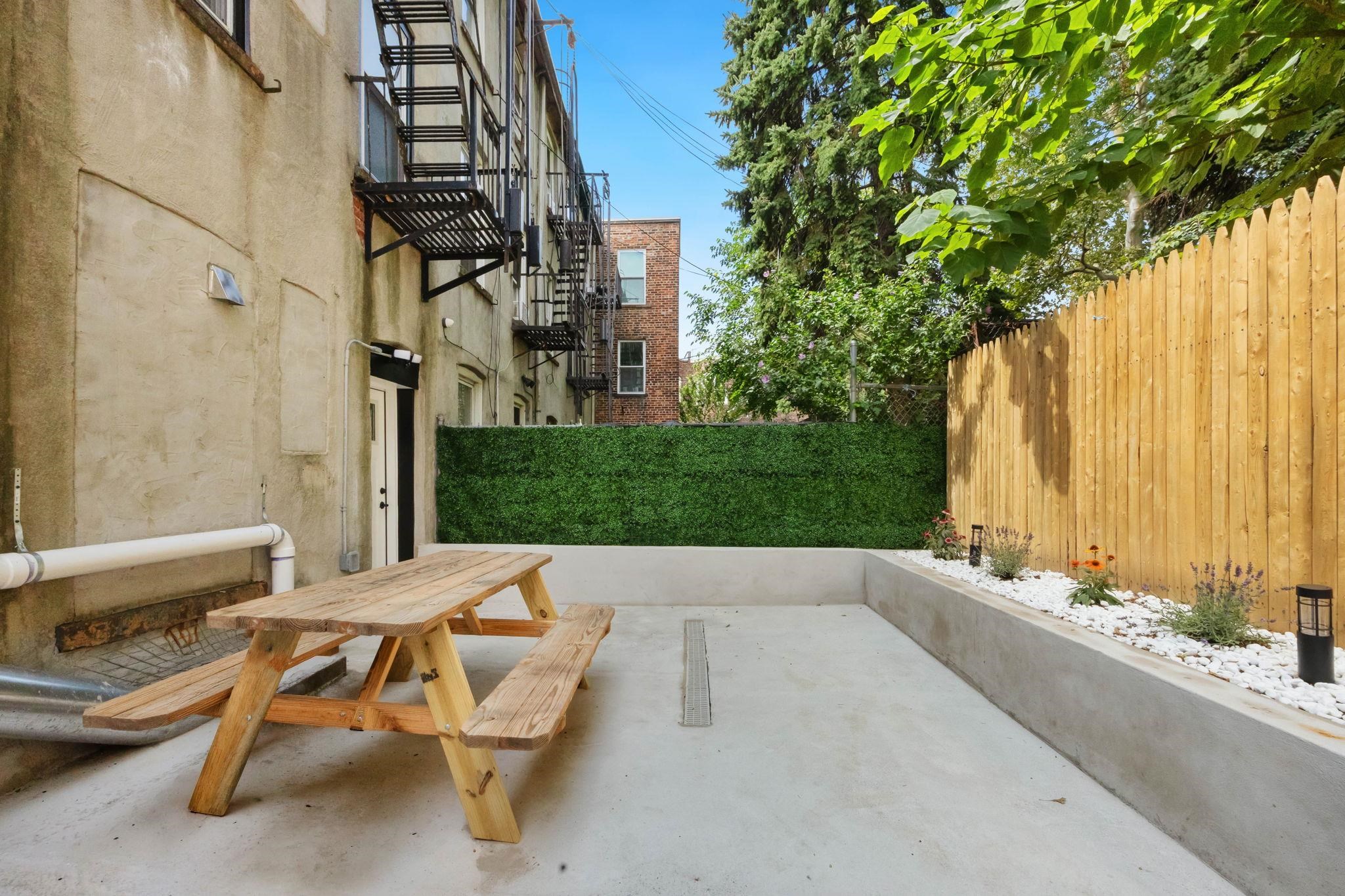 294 HOBOKEN AVE Unit: 1