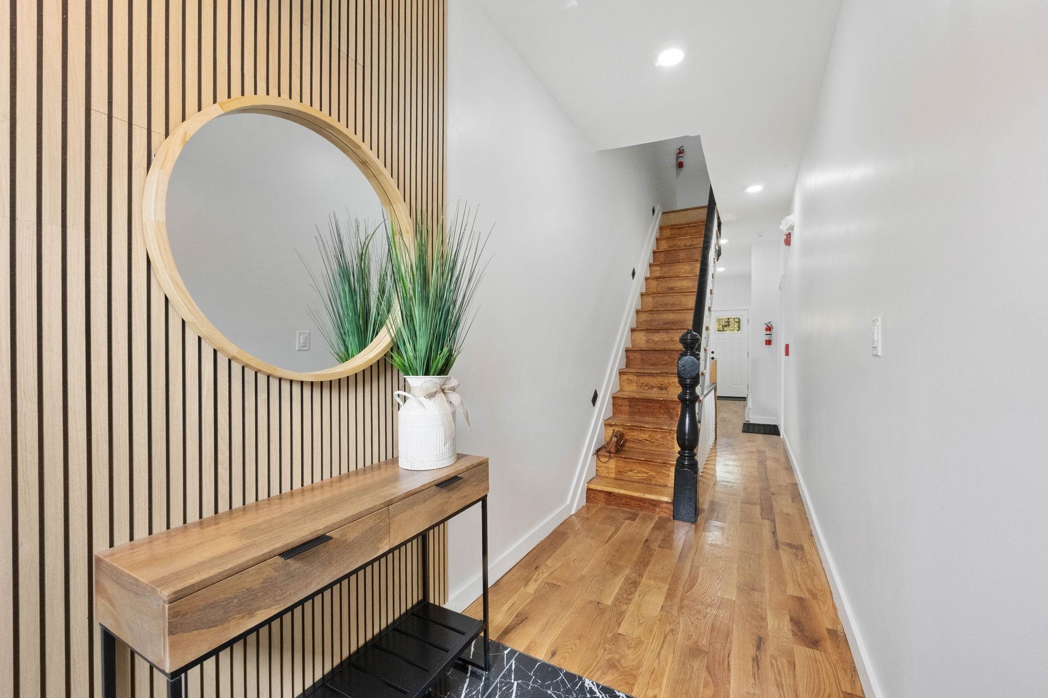 294 HOBOKEN AVE Unit: 1