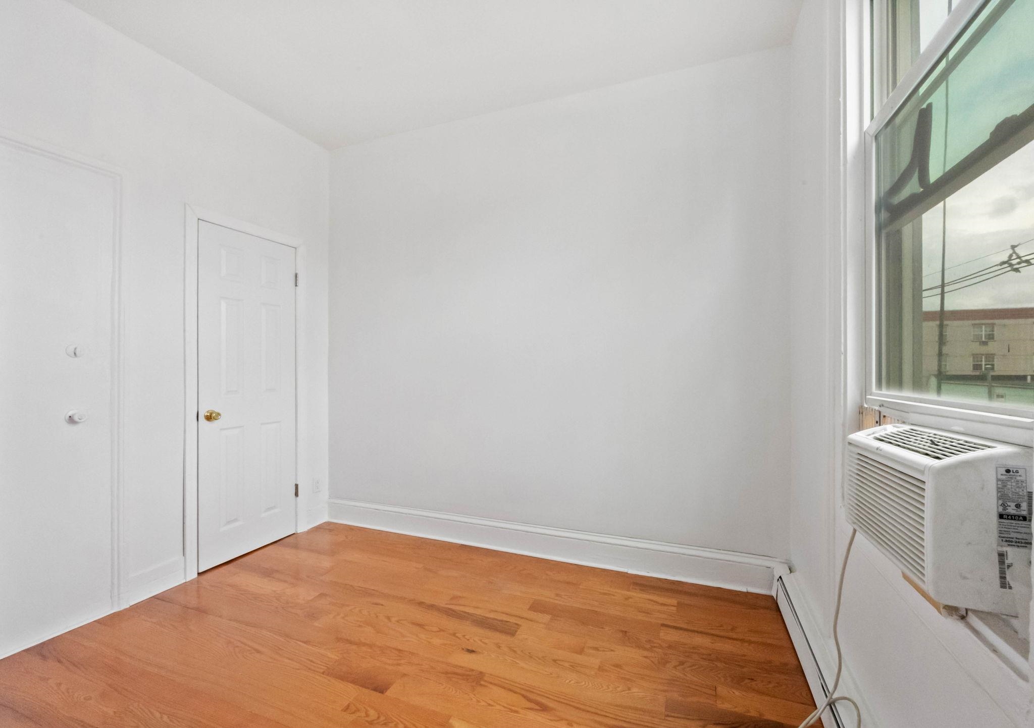 3805 PALISADE AVE Unit: 3