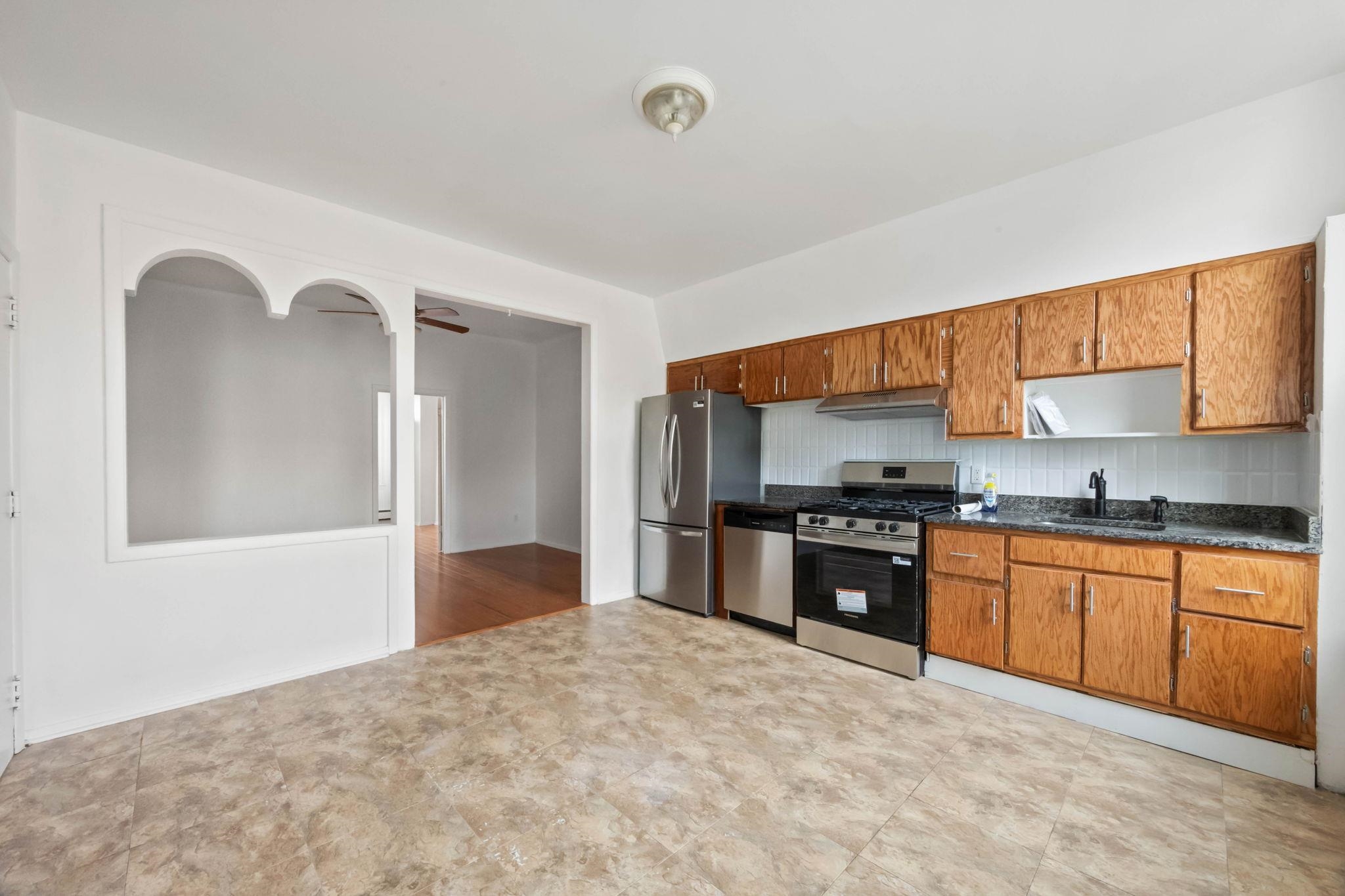 3805 PALISADE AVE Unit: 3