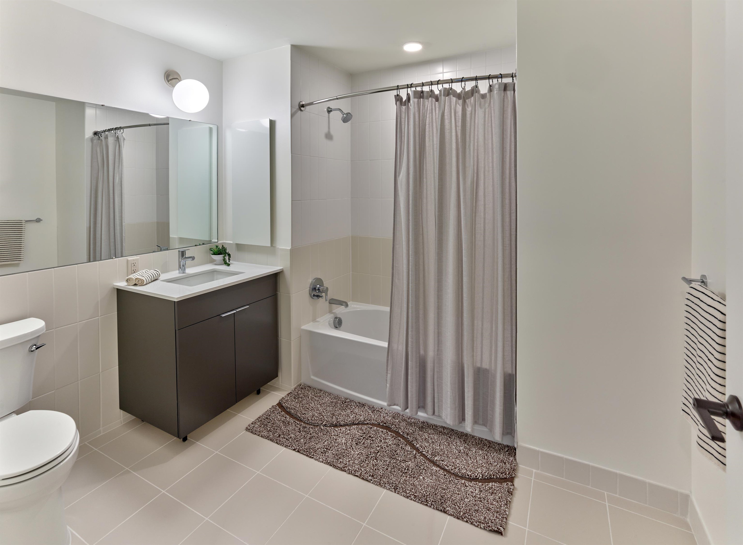 189 PHILLIP ST Unit: E1209