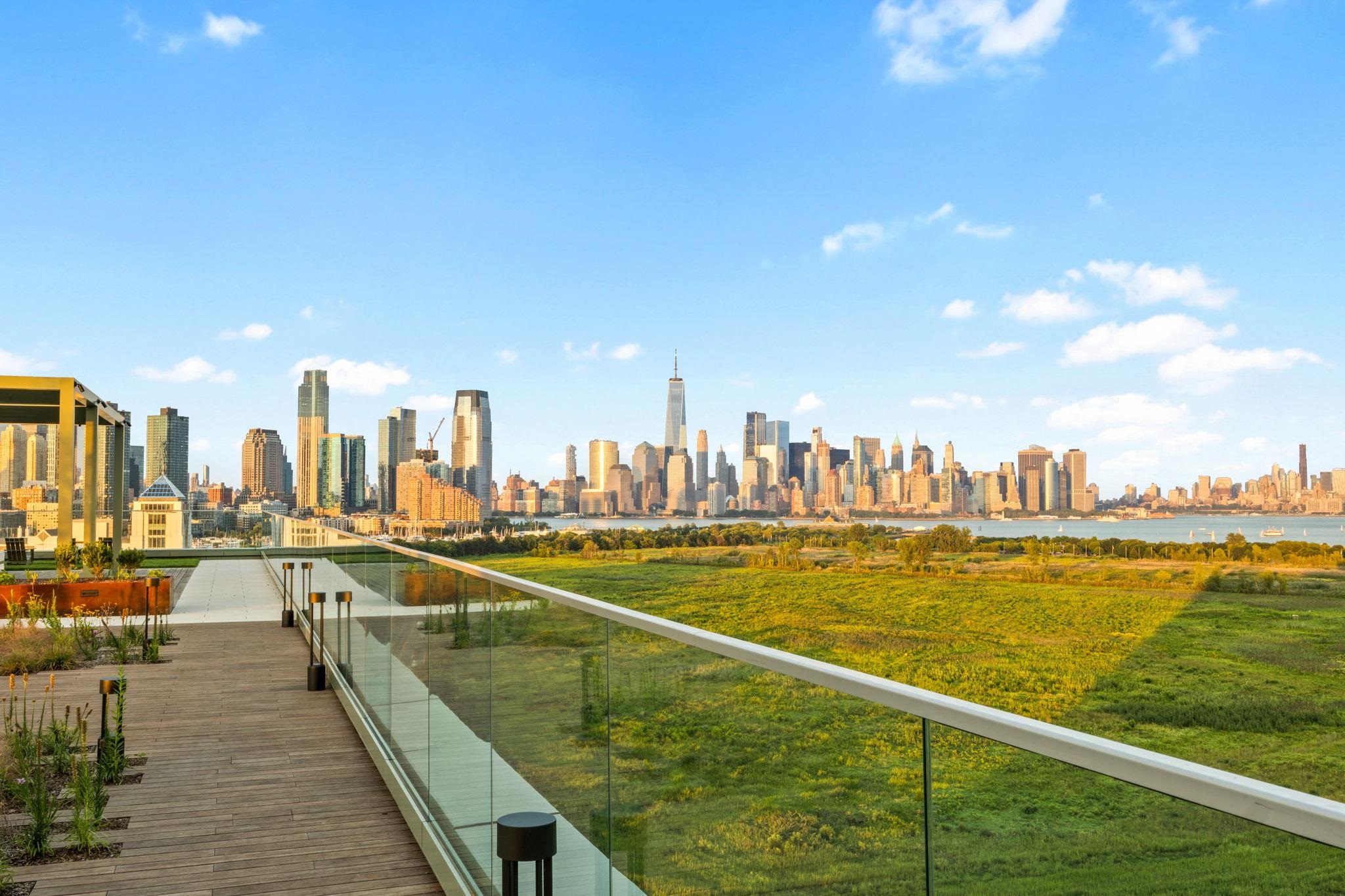 189 PHILLIP ST Unit: E1209