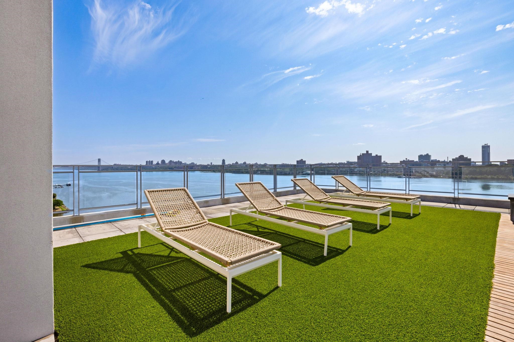 1000 PORTSIDE DR Unit: PH