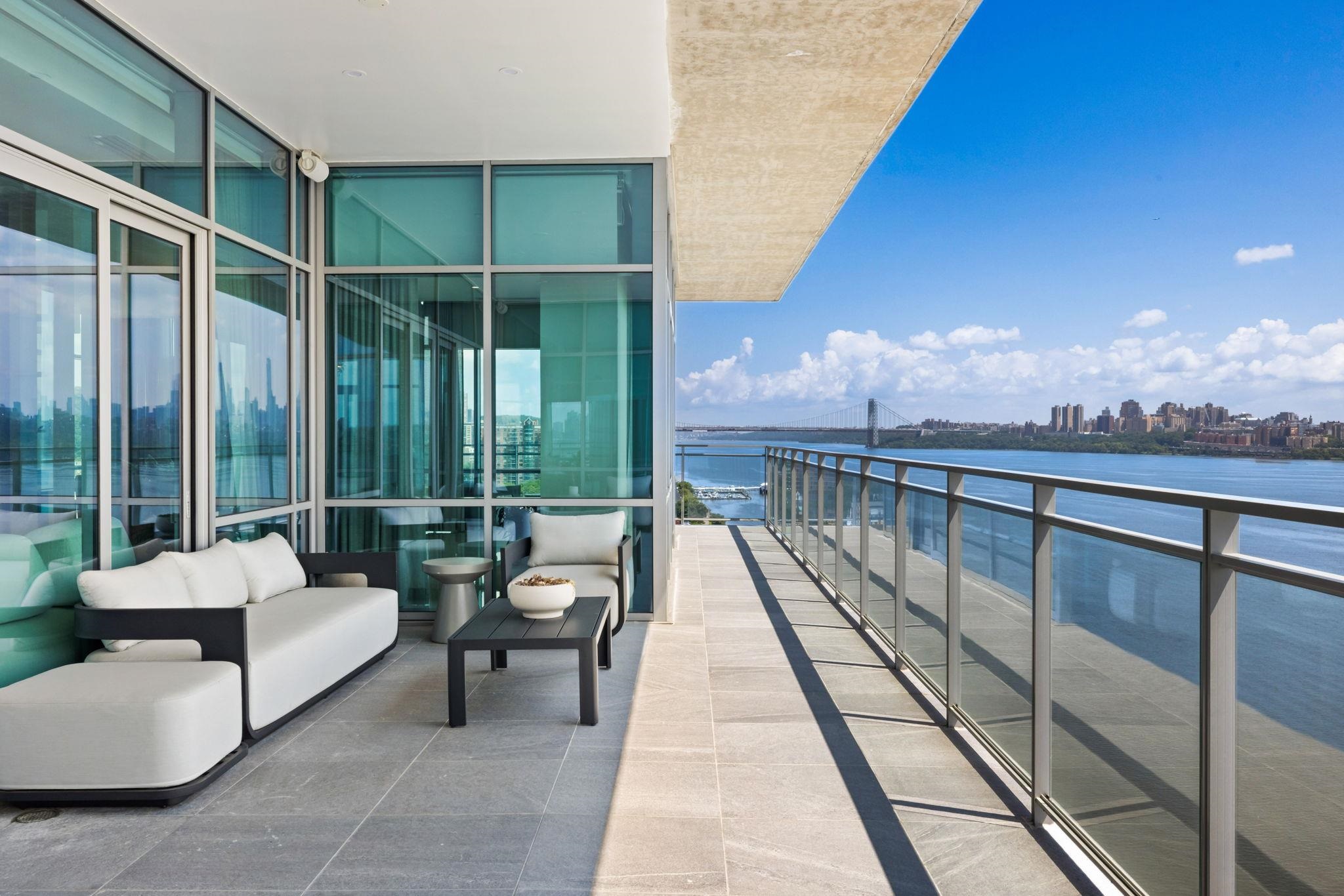 1000 PORTSIDE DR Unit: PH