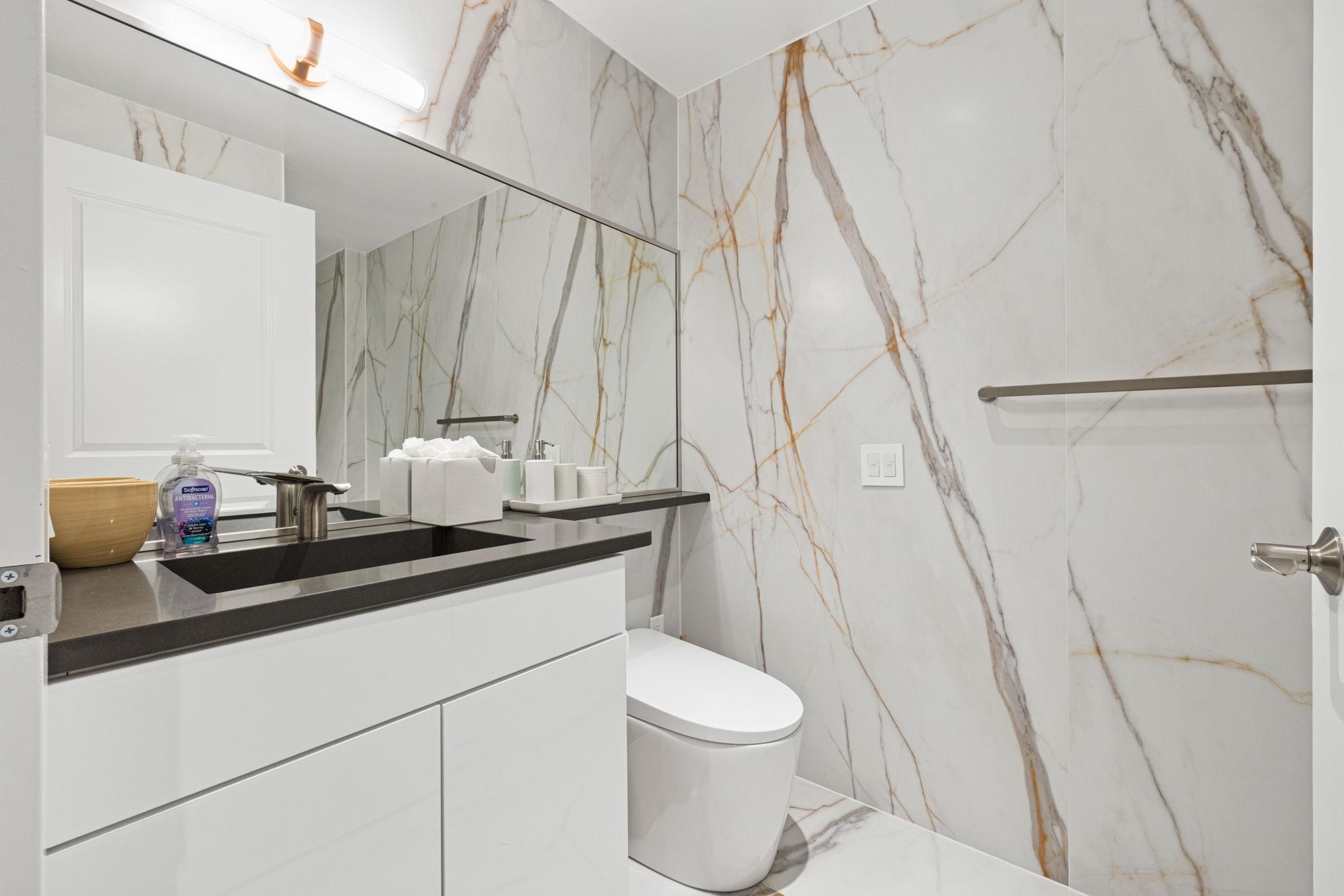 1000 PORTSIDE DR Unit: PH