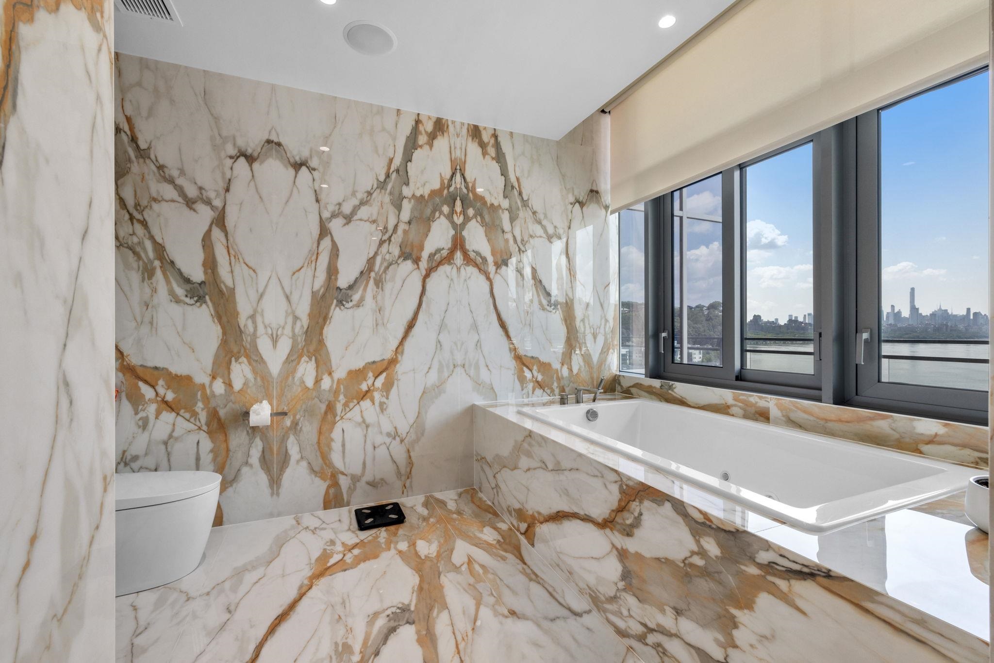 1000 PORTSIDE DR Unit: PH