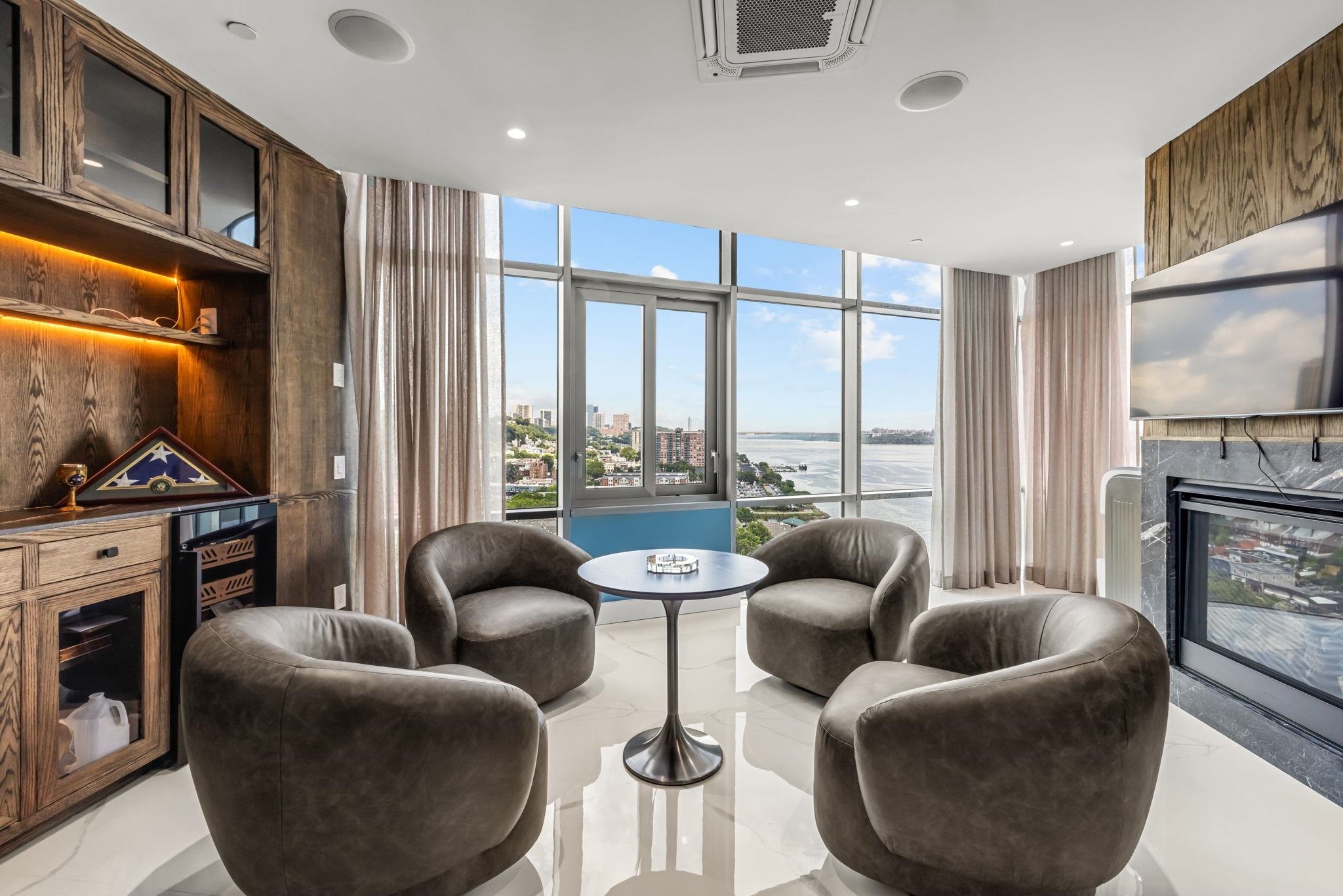 1000 PORTSIDE DR Unit: PH