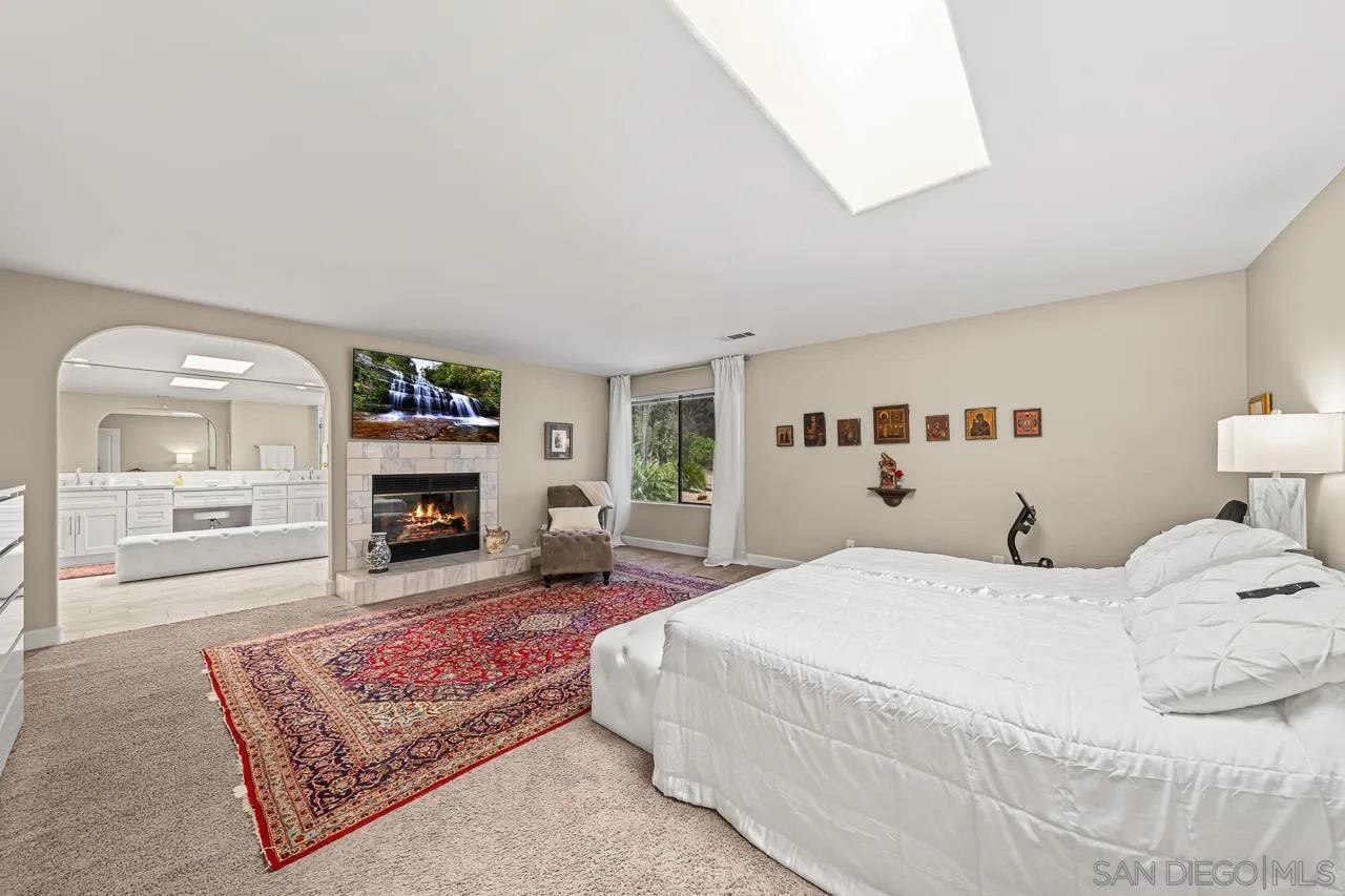 7087 Rancho Santa Fe View Ct.