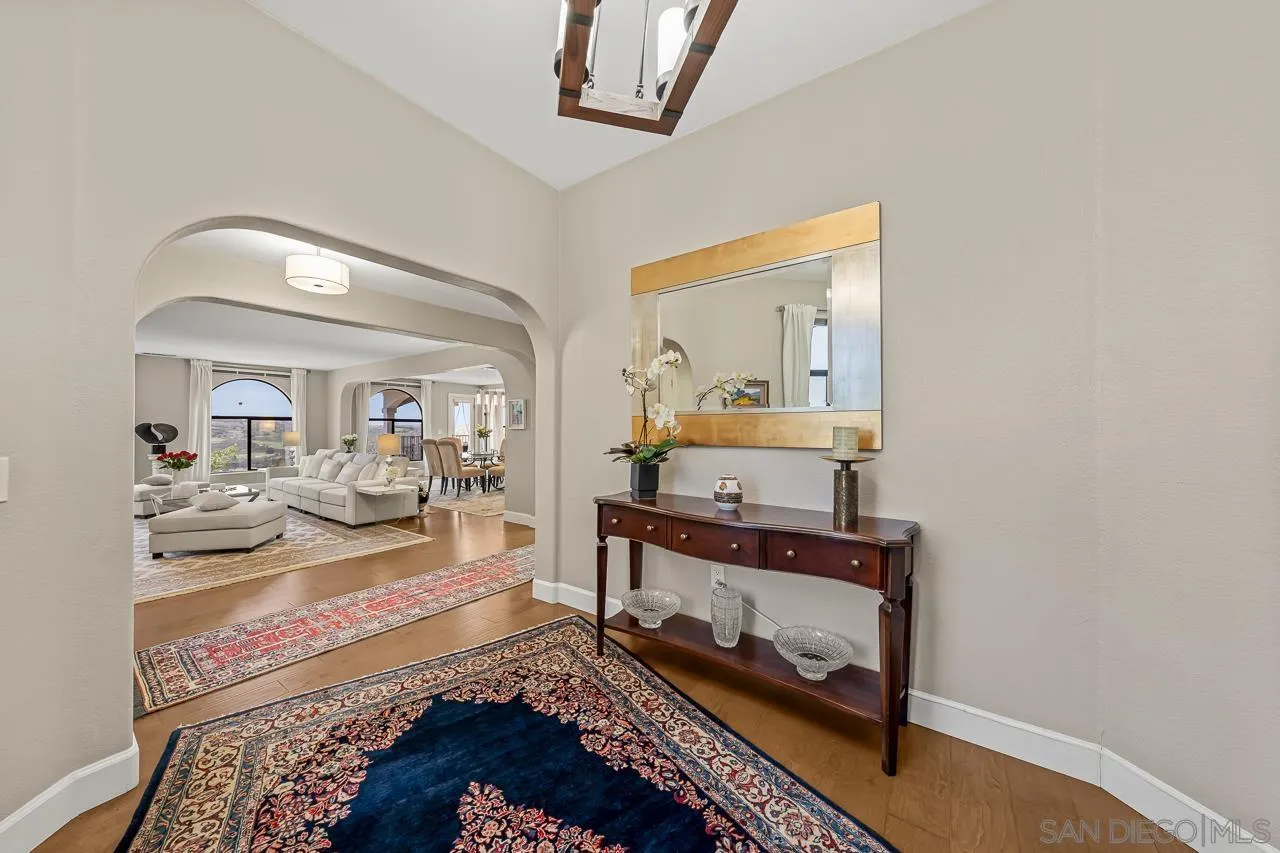 7087 Rancho Santa Fe View Ct.