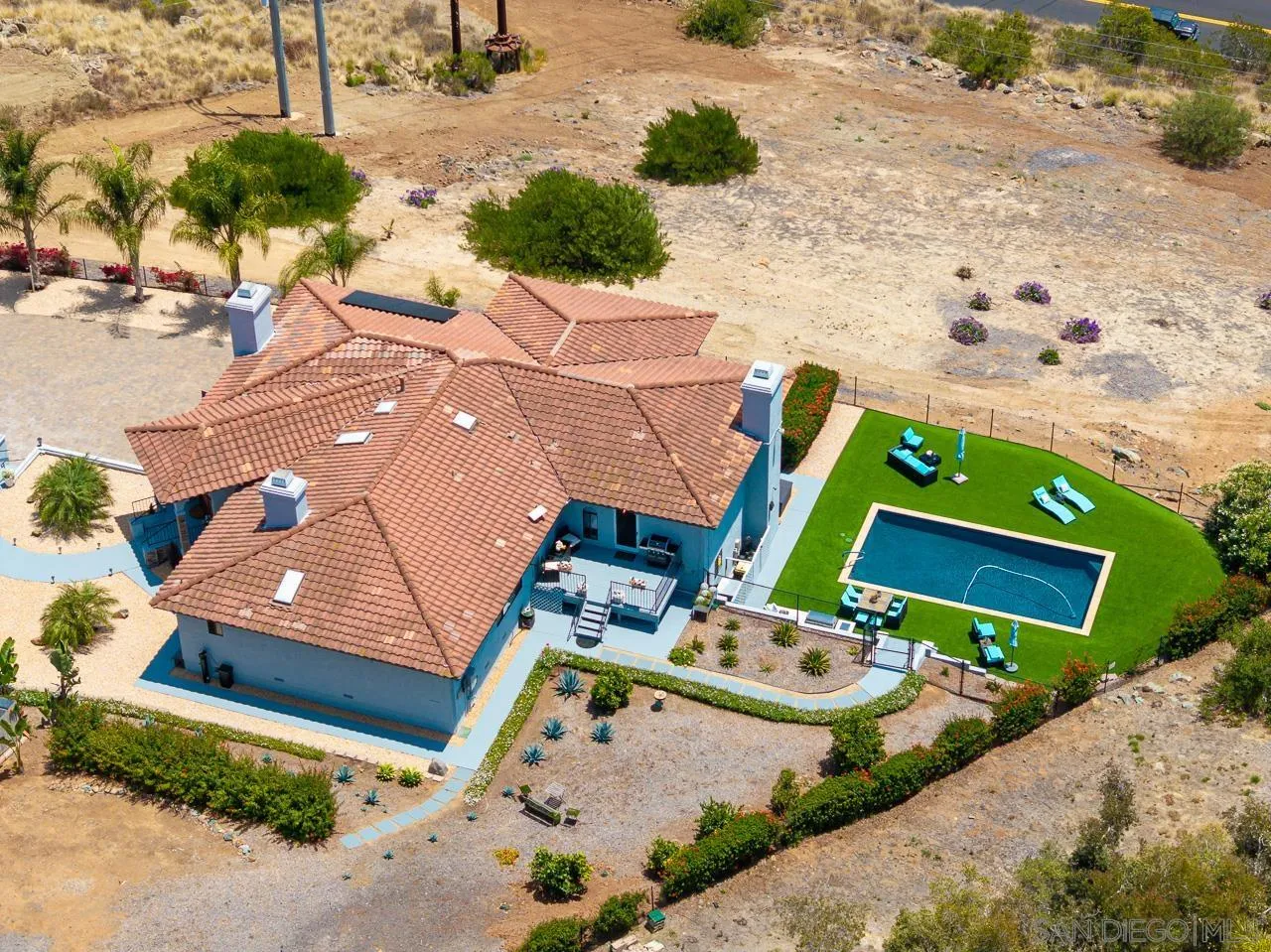 7087 Rancho Santa Fe View Ct.