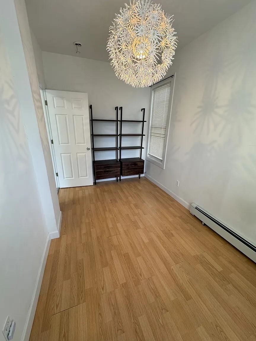 83 ANDERSON AVE Unit: 1