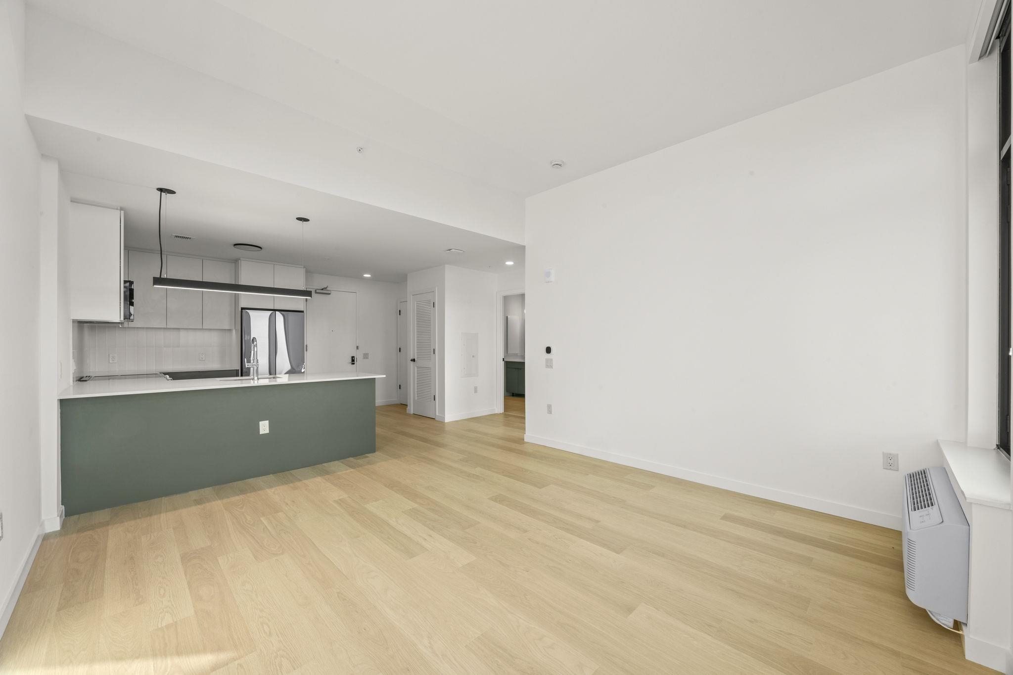 189 PHILLIP ST Unit: E1207