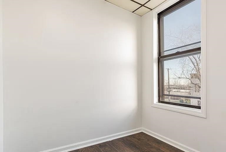 385 PRINCETON AVE Unit: 2