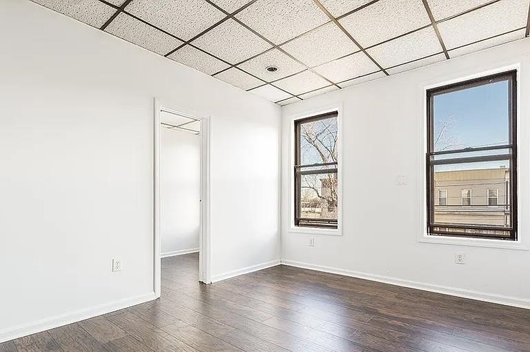 385 PRINCETON AVE Unit: 2