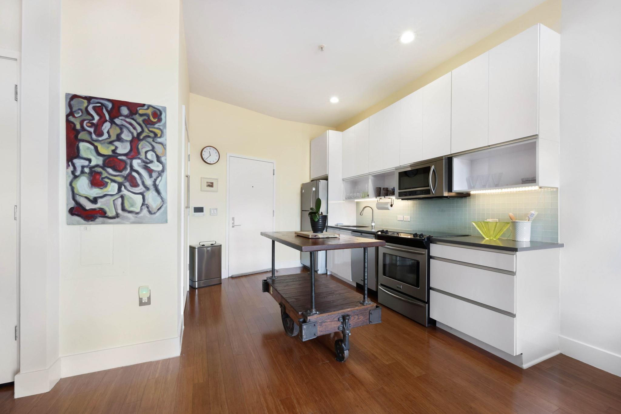 217 NEWARK AVE Unit: 508