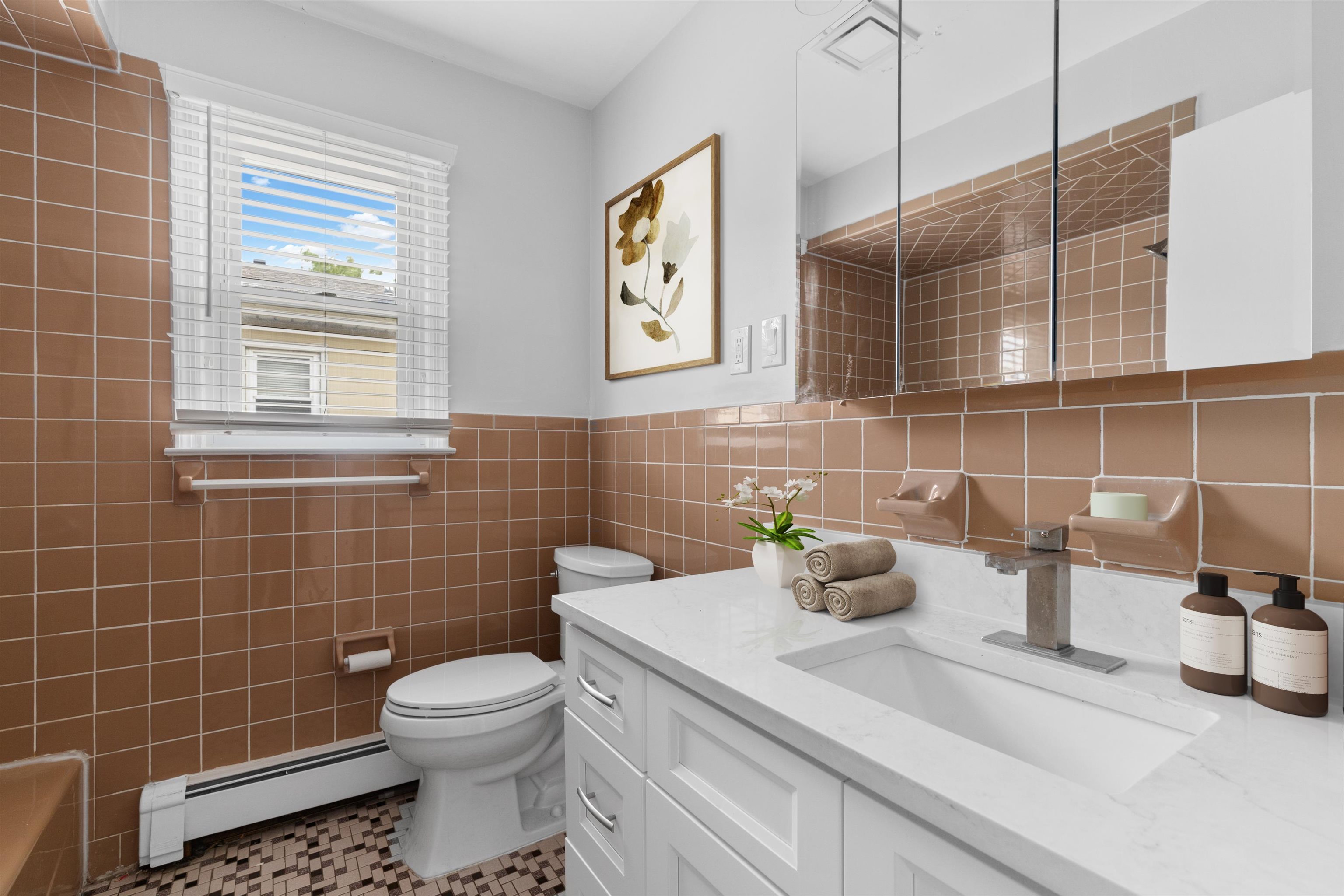 226 WEBSTER AVE Unit: 2