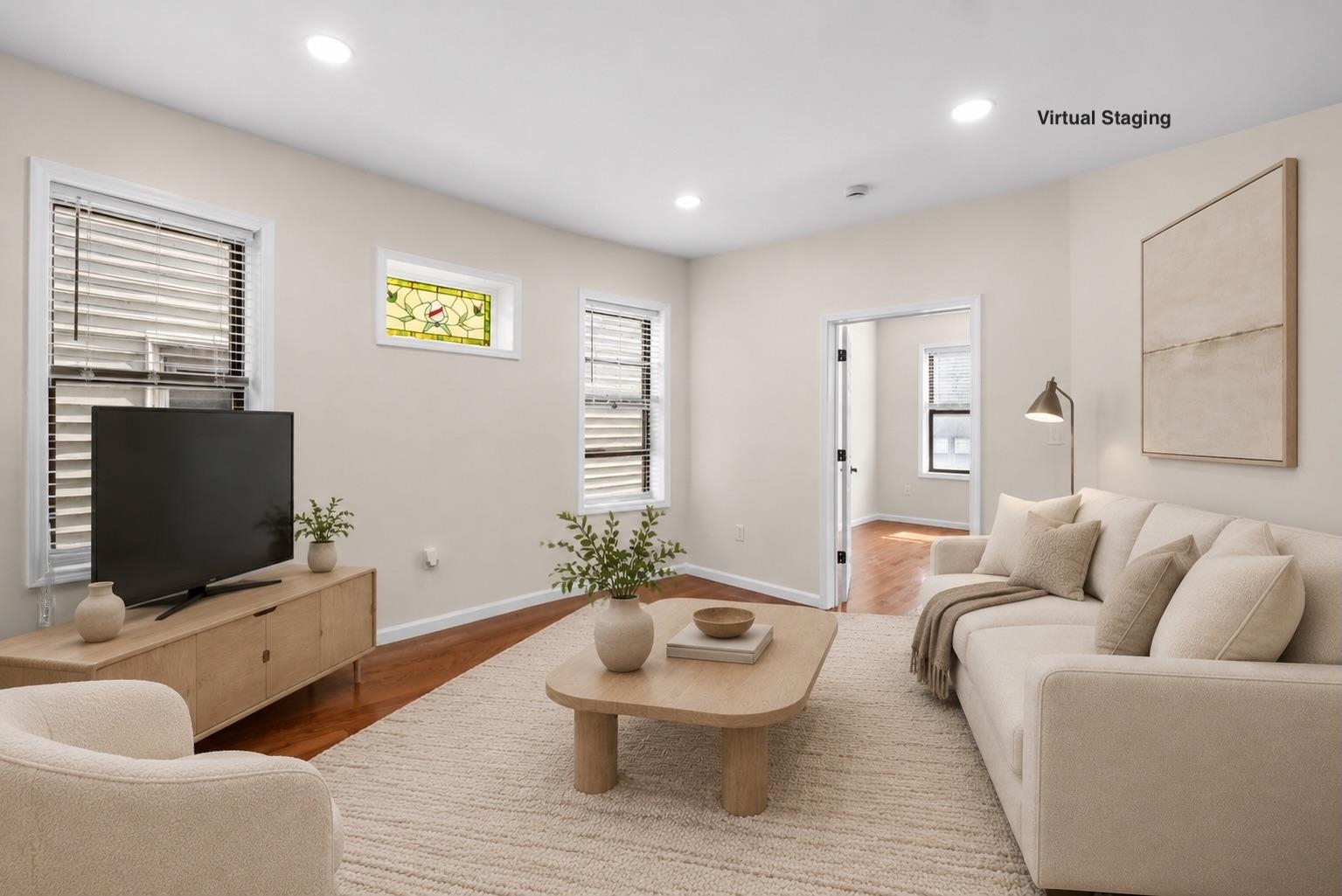 81 ROMAINE AVE Unit: 4 (202)