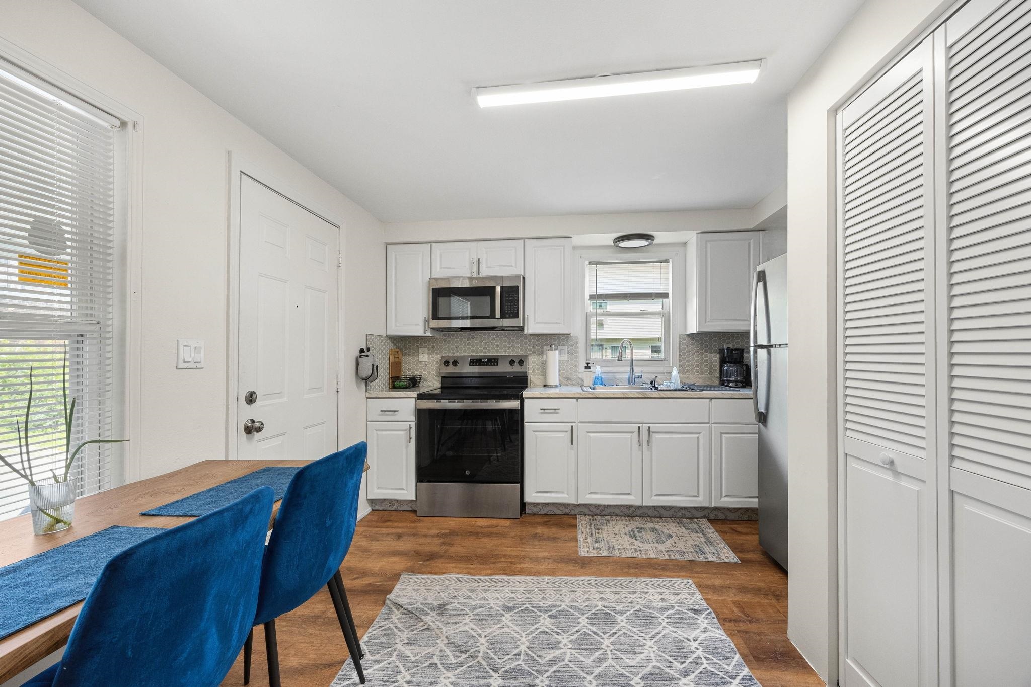 347 PALISADE AVE