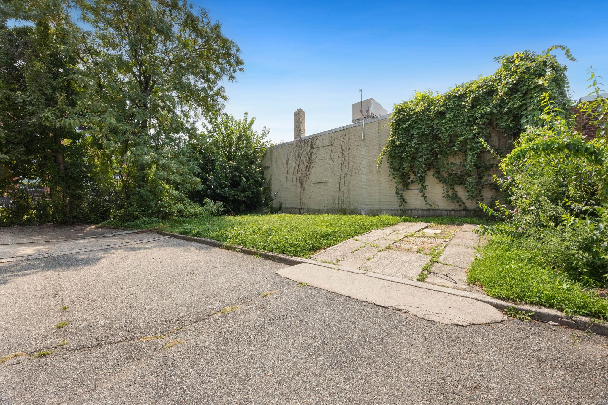 347 PALISADE AVE