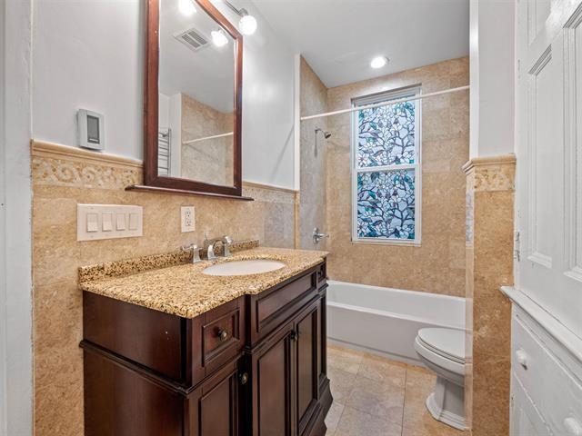 44 FULTON ST Unit: 1