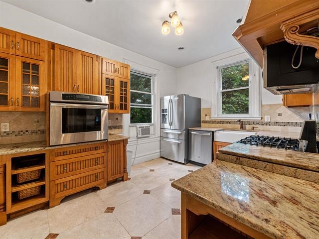 44 FULTON ST Unit: 1