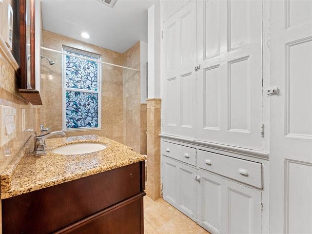 44 FULTON ST Unit: 1