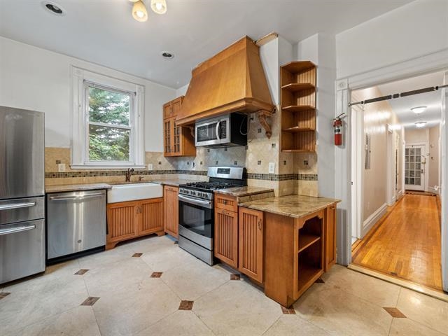 44 FULTON ST Unit: 1