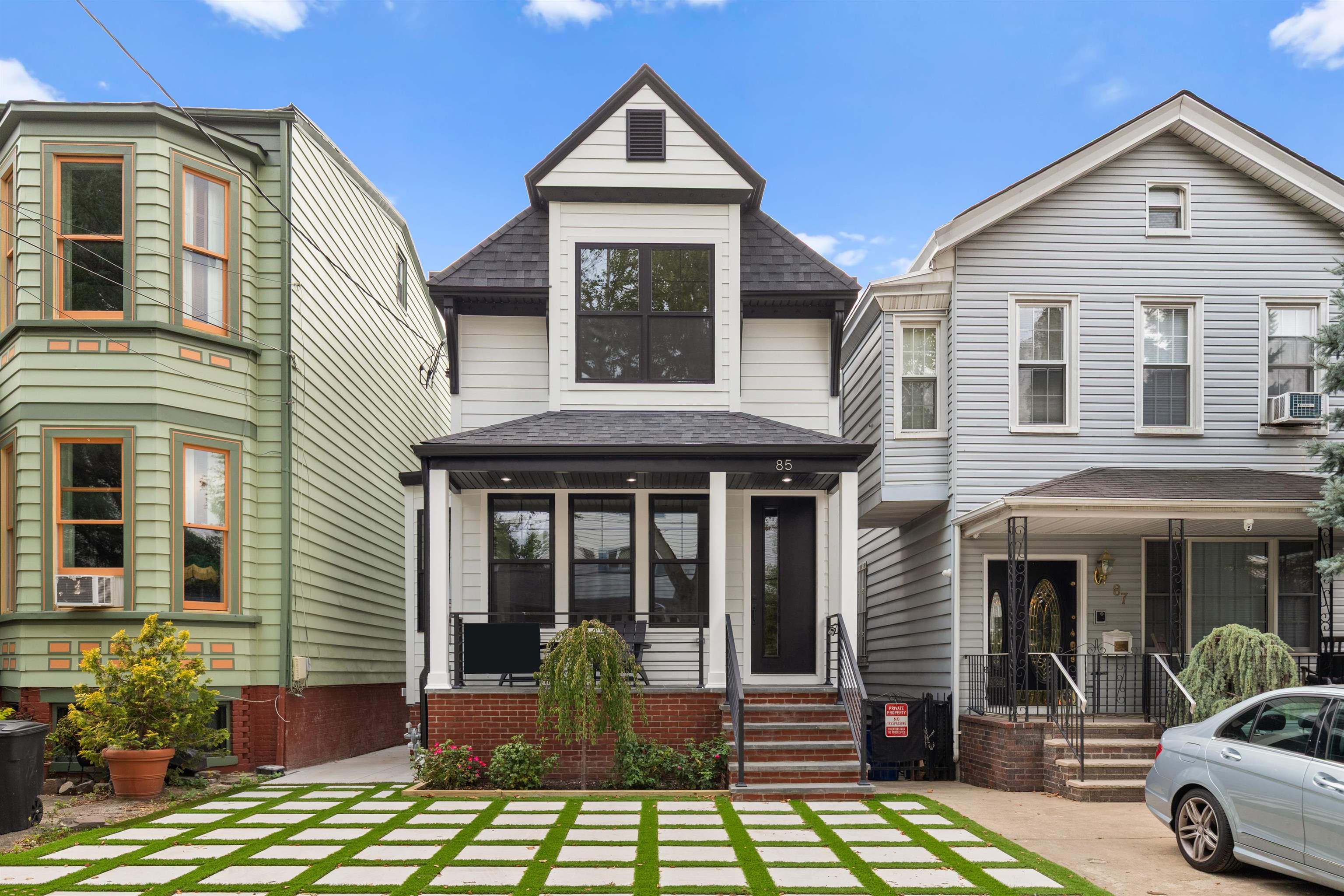 85 SHERMAN PL Unit: Residence 2