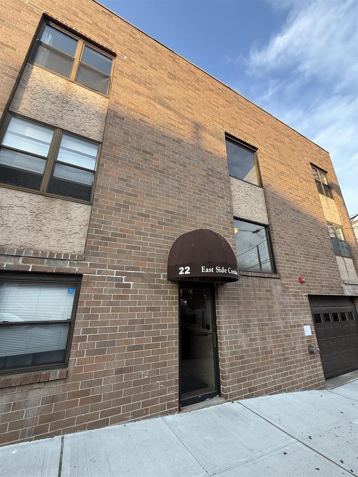 22 69TH ST Unit: A1