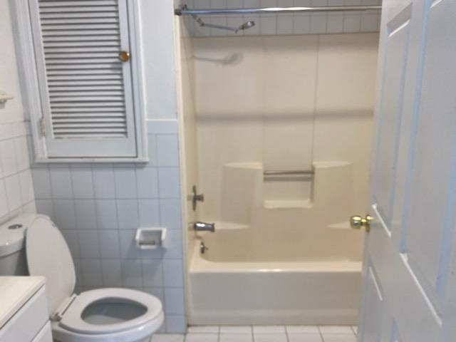 22 69TH ST Unit: A1